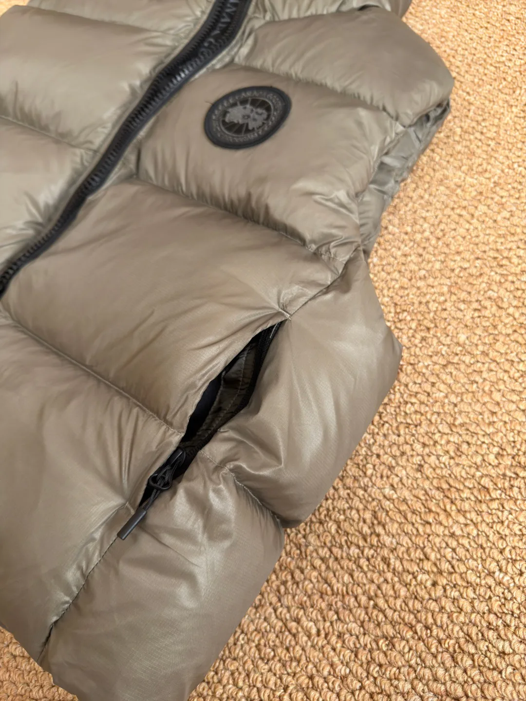 Women's Vests CANADA GOOSE 18336867