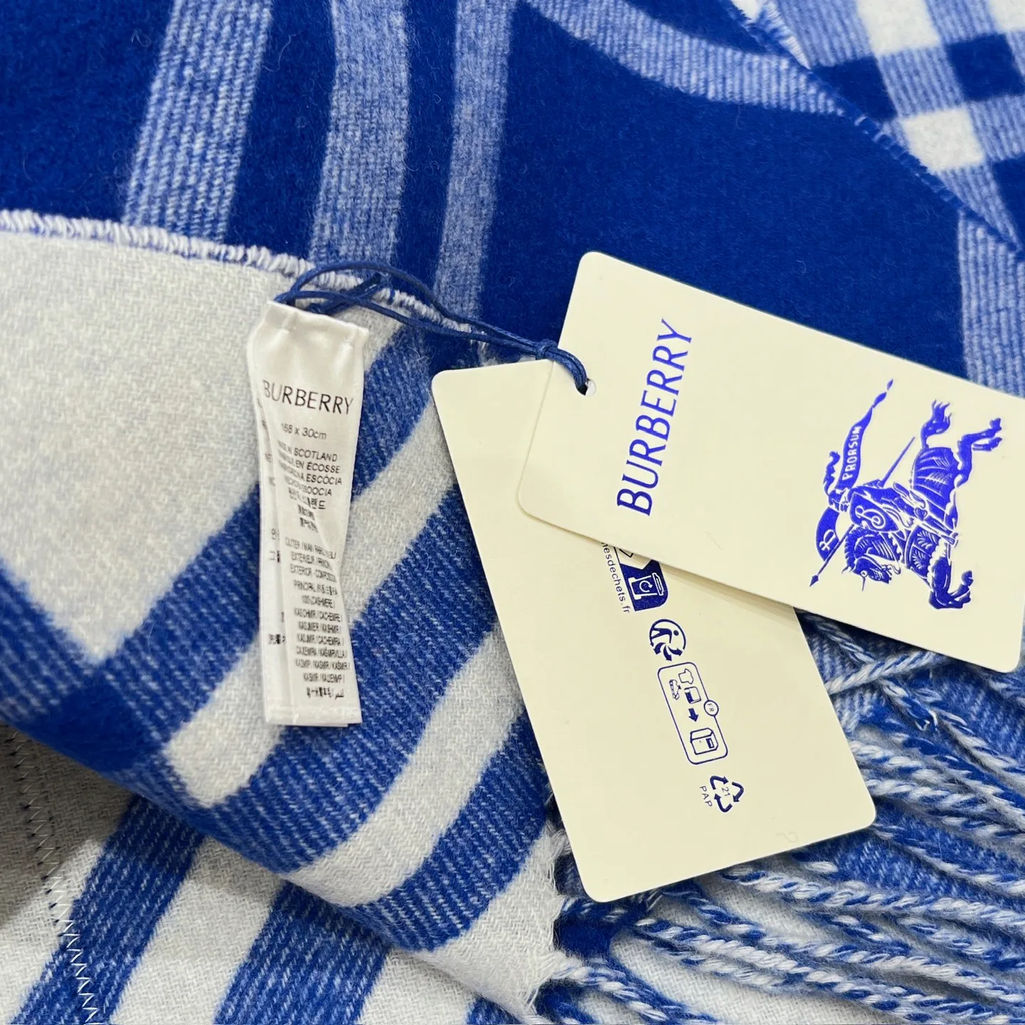 Scarves BURBERRY 17945519