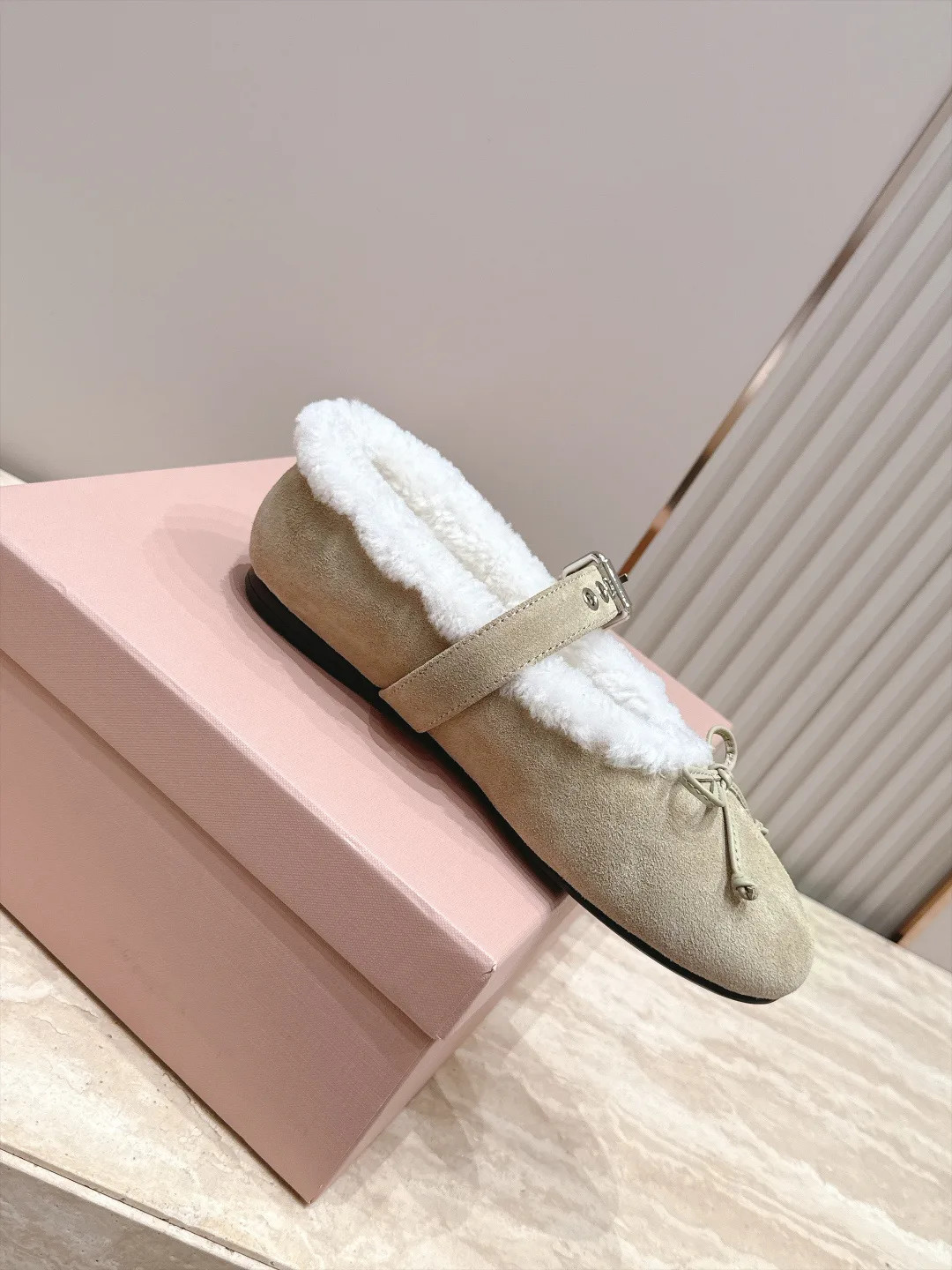 Women's Loafers And Moccasins MIU MIU 18266290