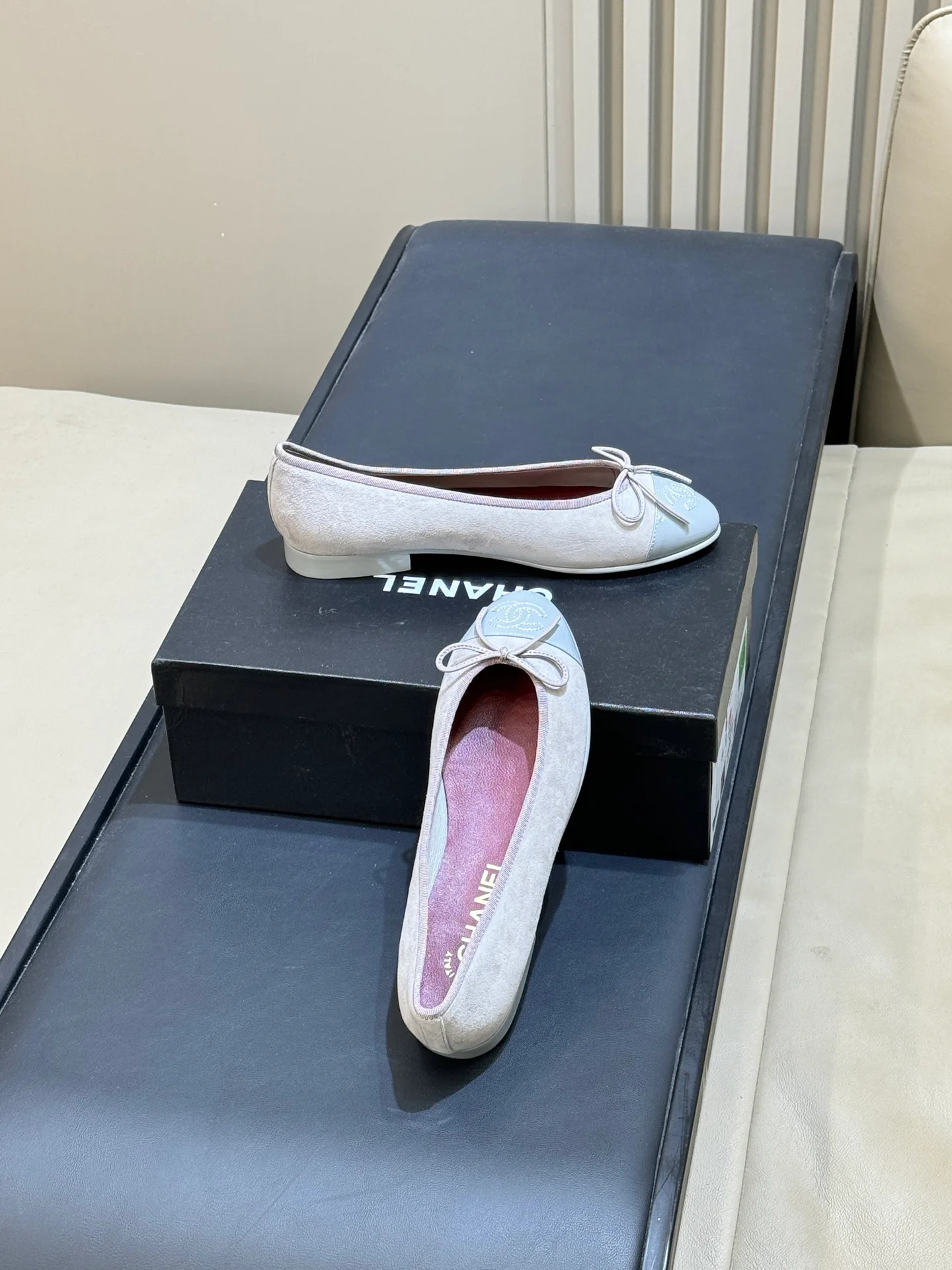 Women's Heels CHANEL 18072781
