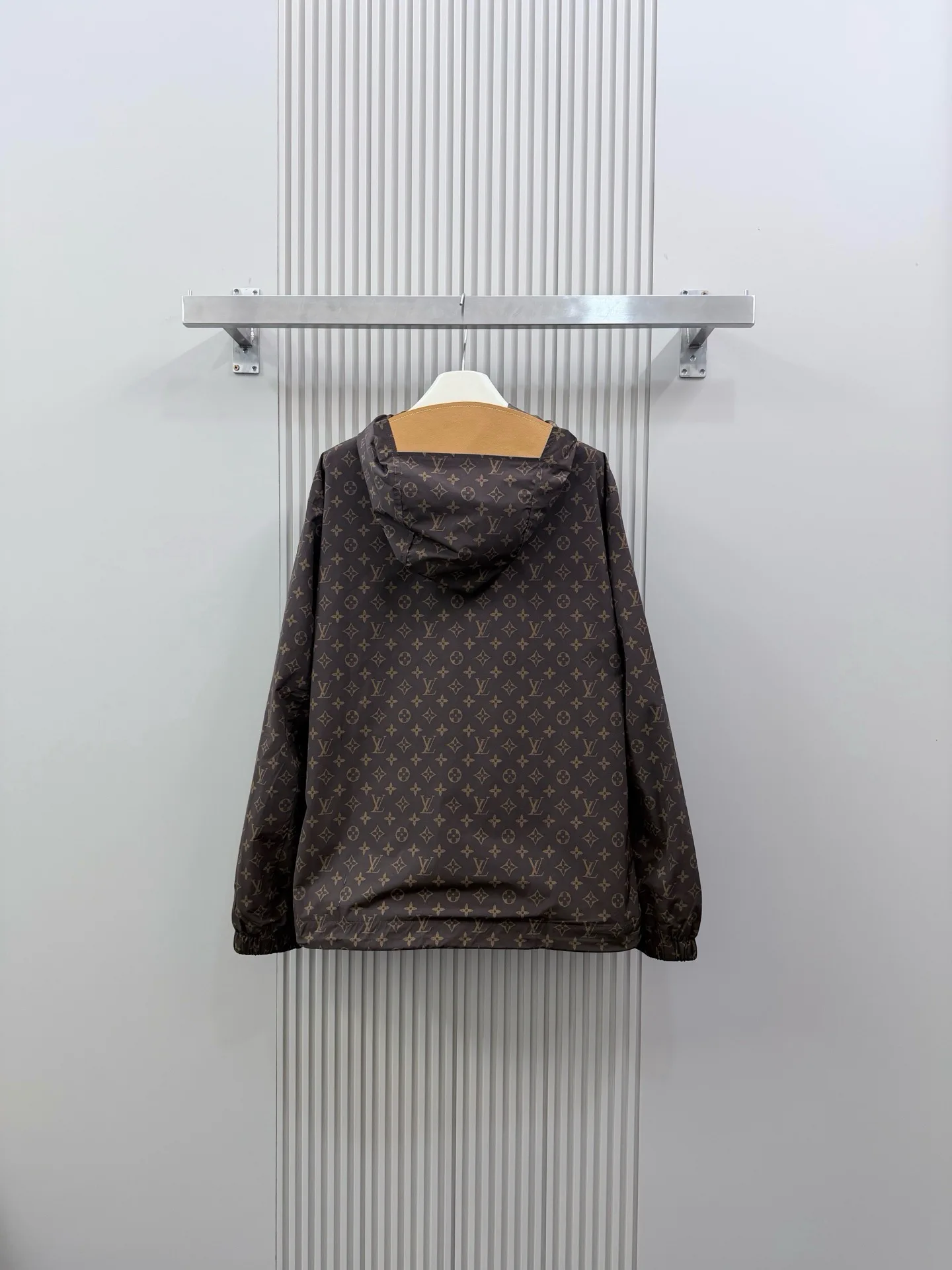 Men's Jackets And Down Jackets LOUIS VUITTON 18395788