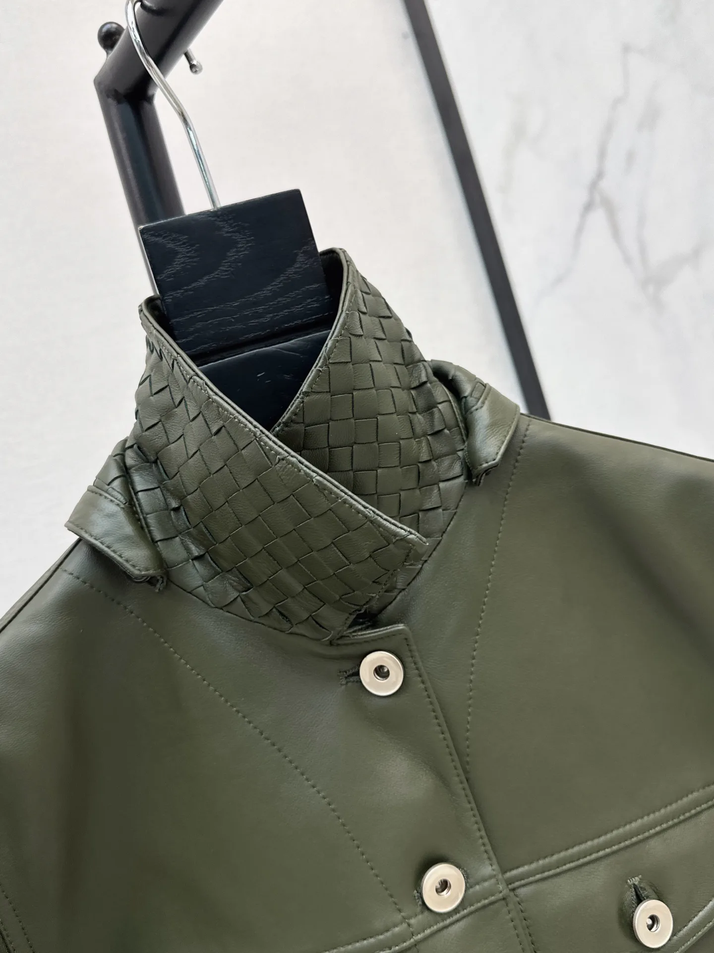 Women's Leather Jackets And Sheepskin Coats BOTTEGA VENETA 18173025