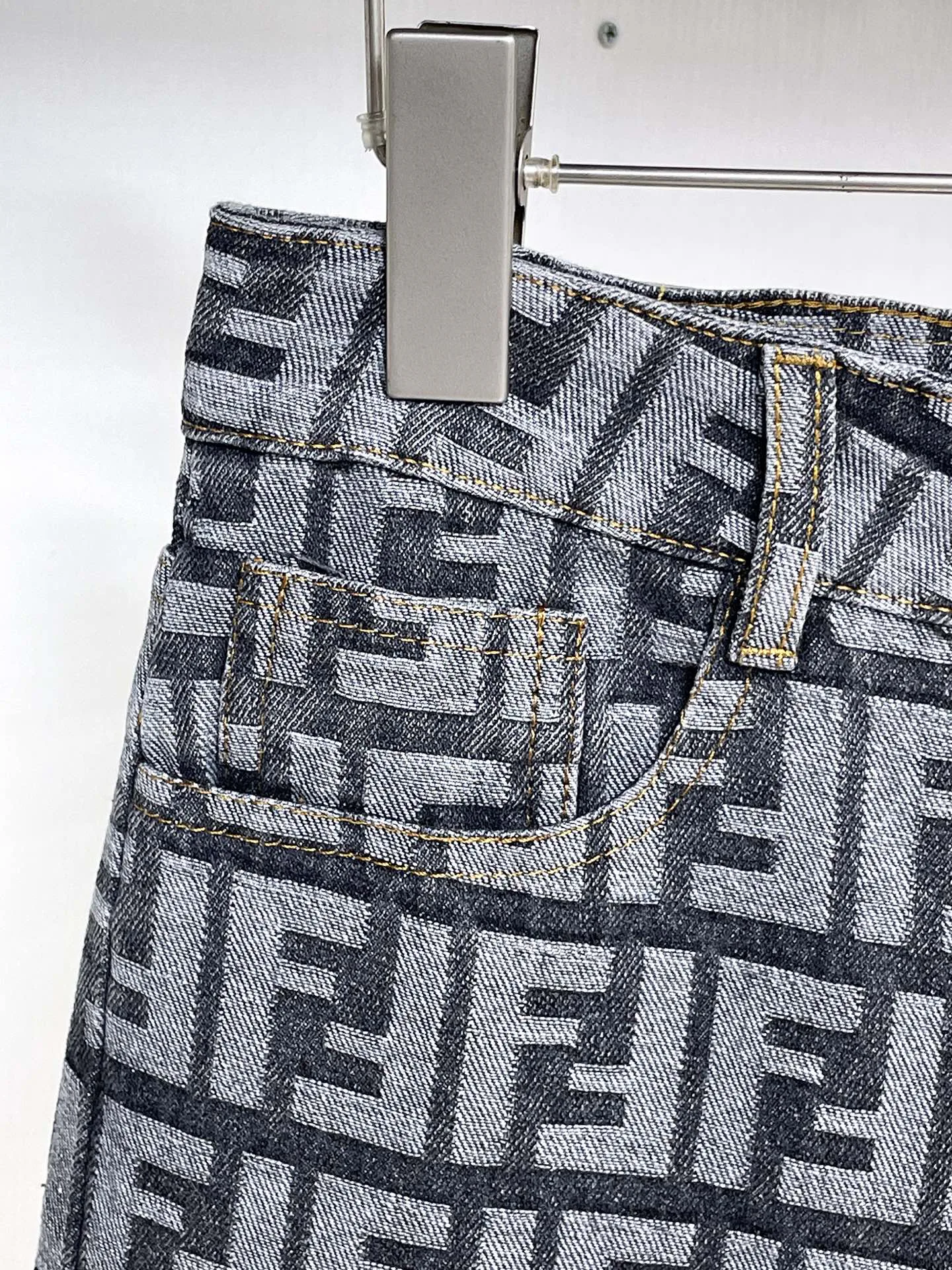 Men's Jeans FENDI 18345643