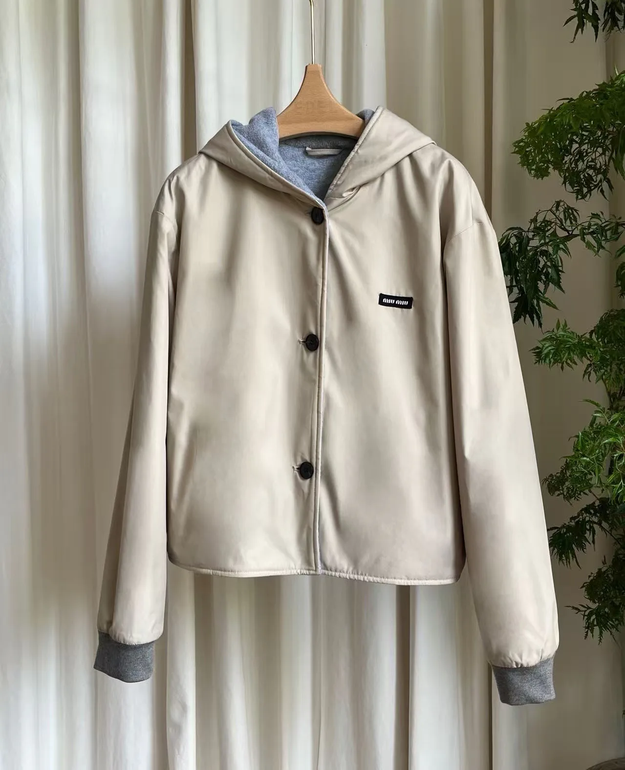 Women's Jackets And Down Jackets MIU MIU 19532434