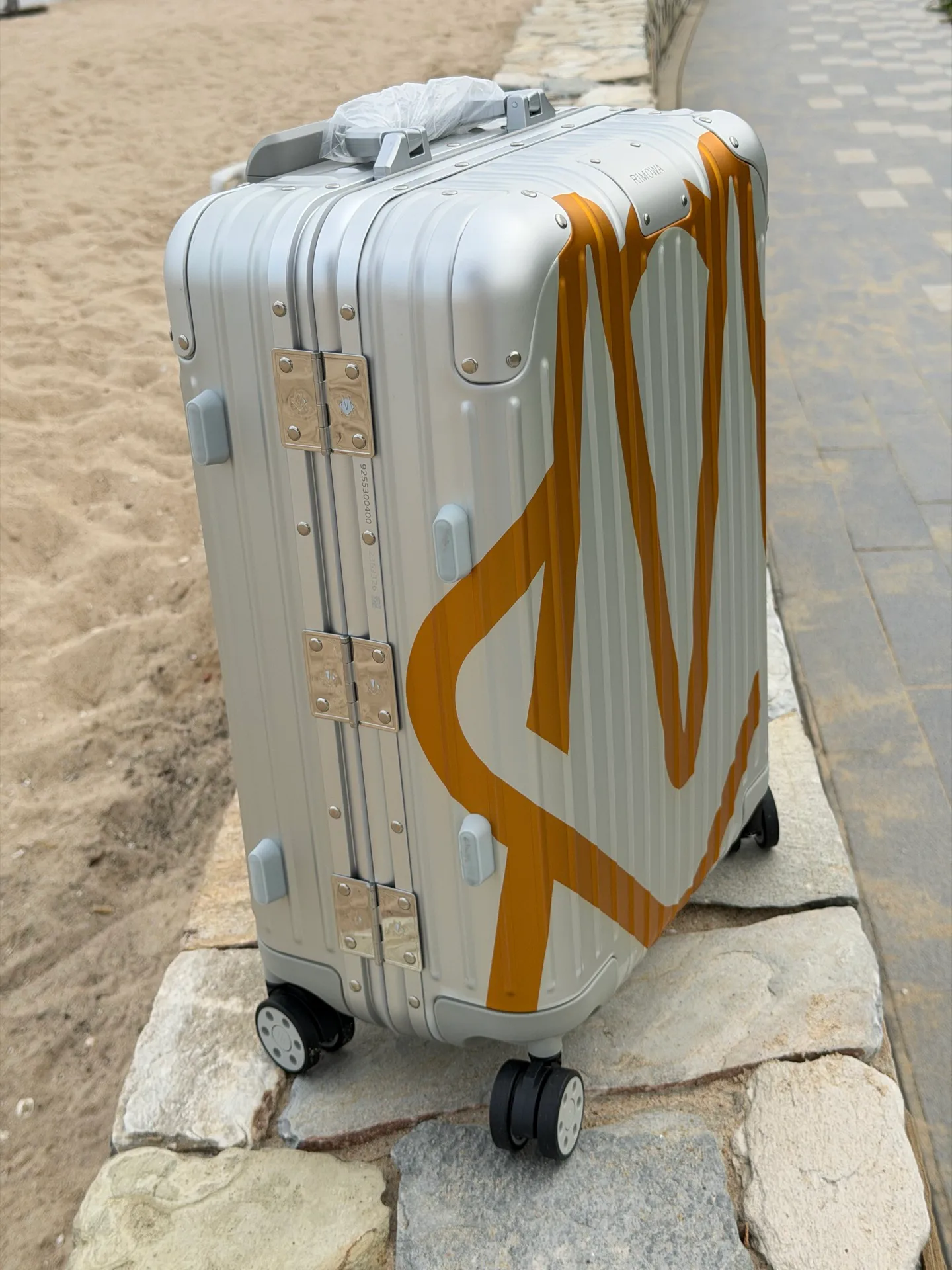 Suitcases RIMOWA 17802703