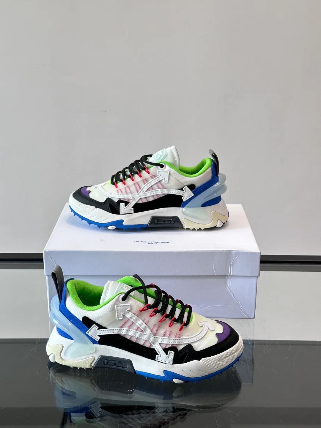 Women's Sneakers OFF-WHITE 17672649
