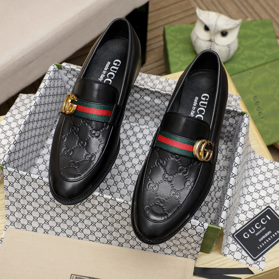 Men's Loafers And Dress Shoes GUCCI 17569207