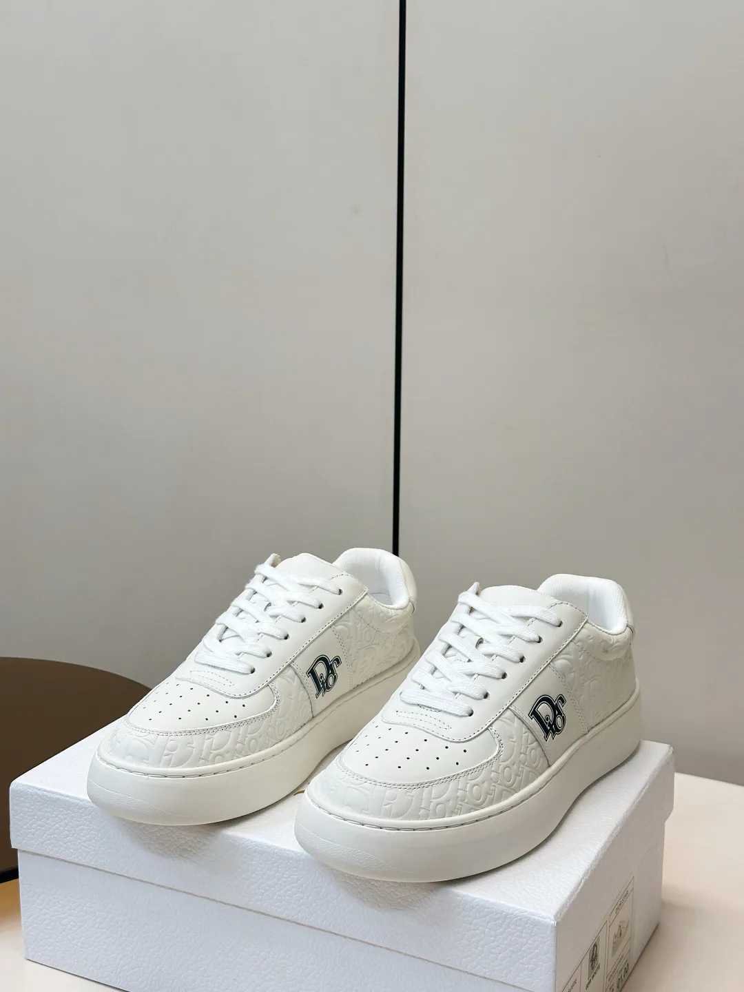 Women's Sneakers CHRISTIAN DIOR 18080415