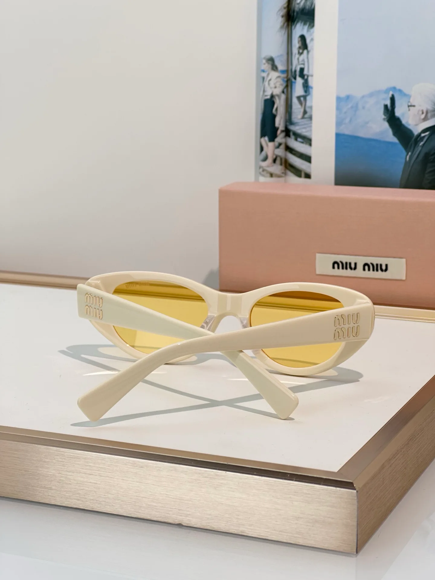 Glasses MIU MIU 17565428