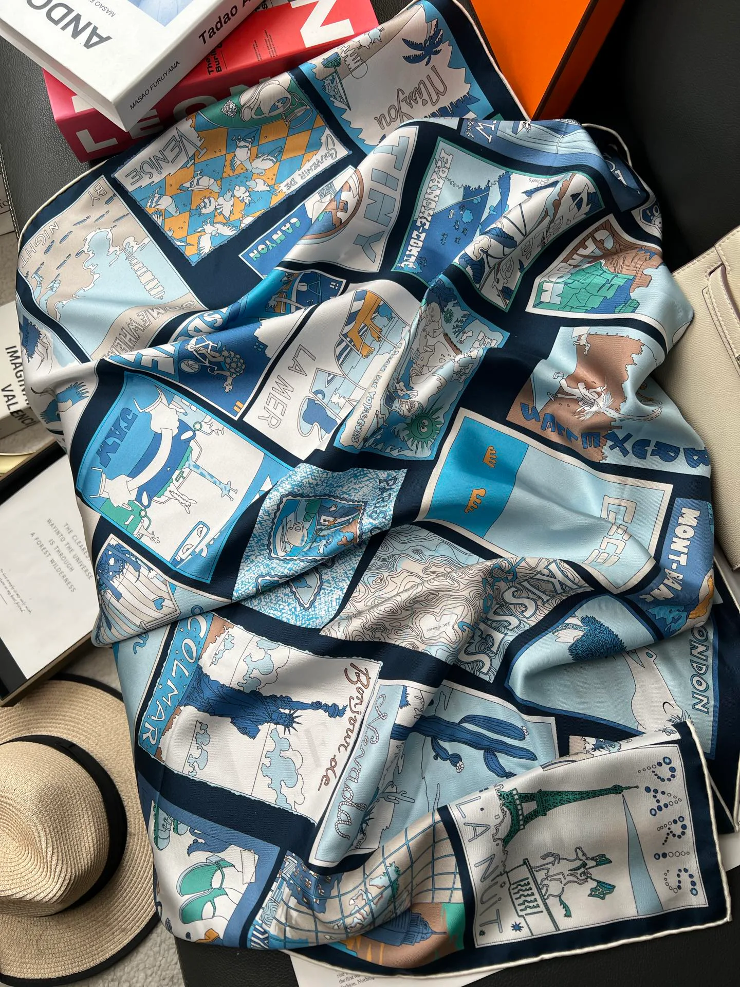 Silk Scarves HERMES 18093494