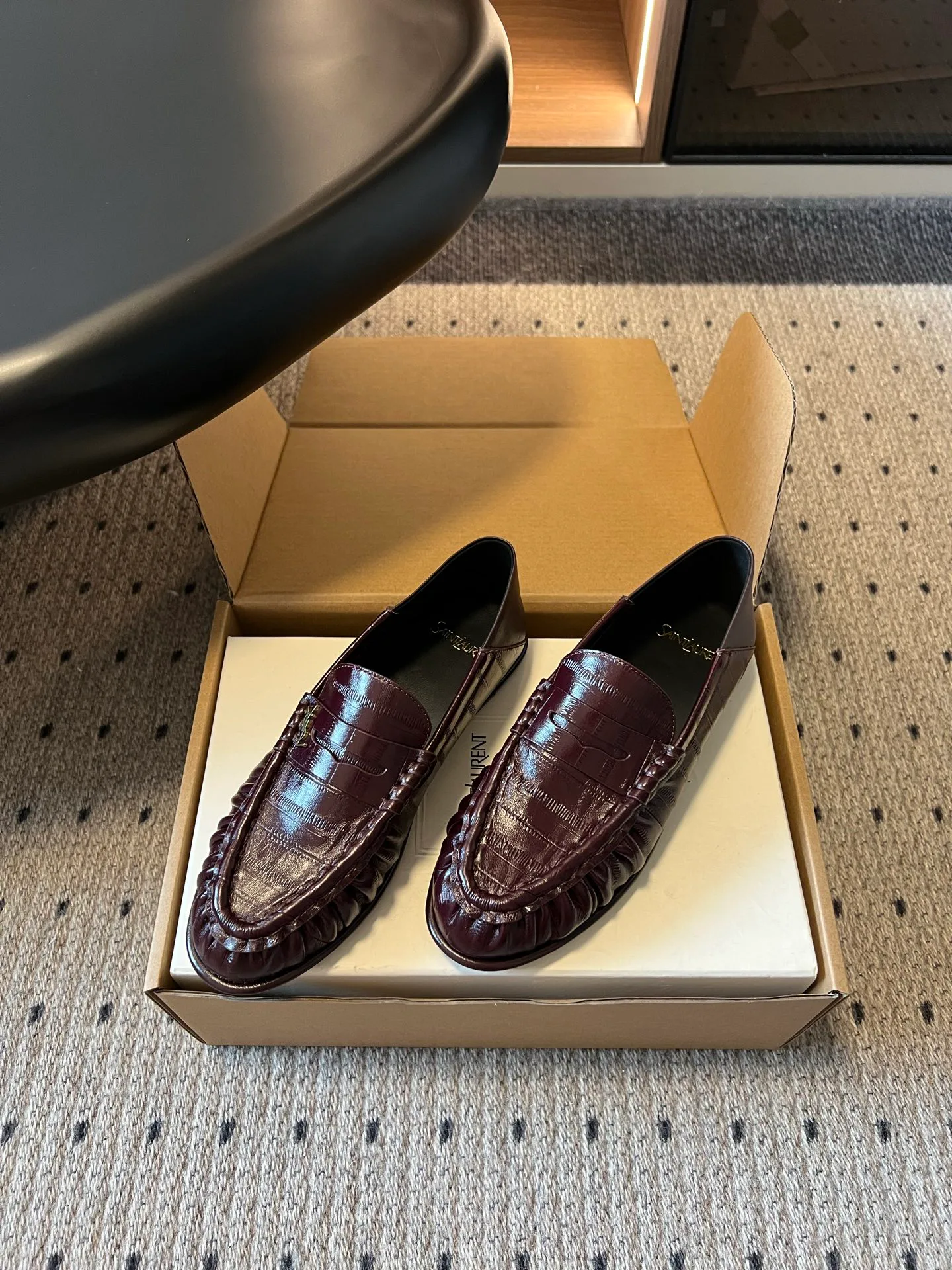 Women's Loafers And Moccasins SAINT LAURENT 17871813