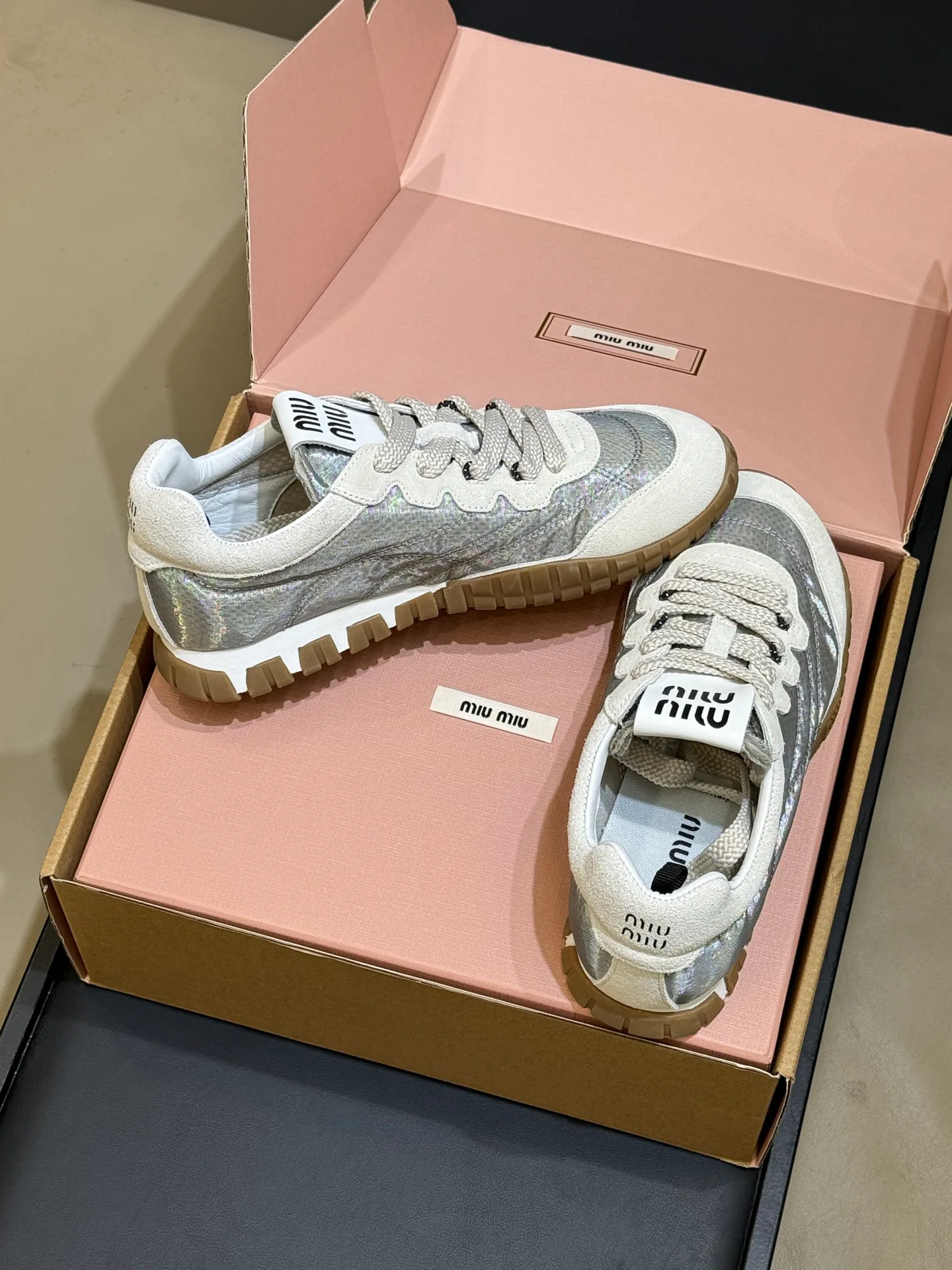 Women's Sneakers MIU MIU 18072947