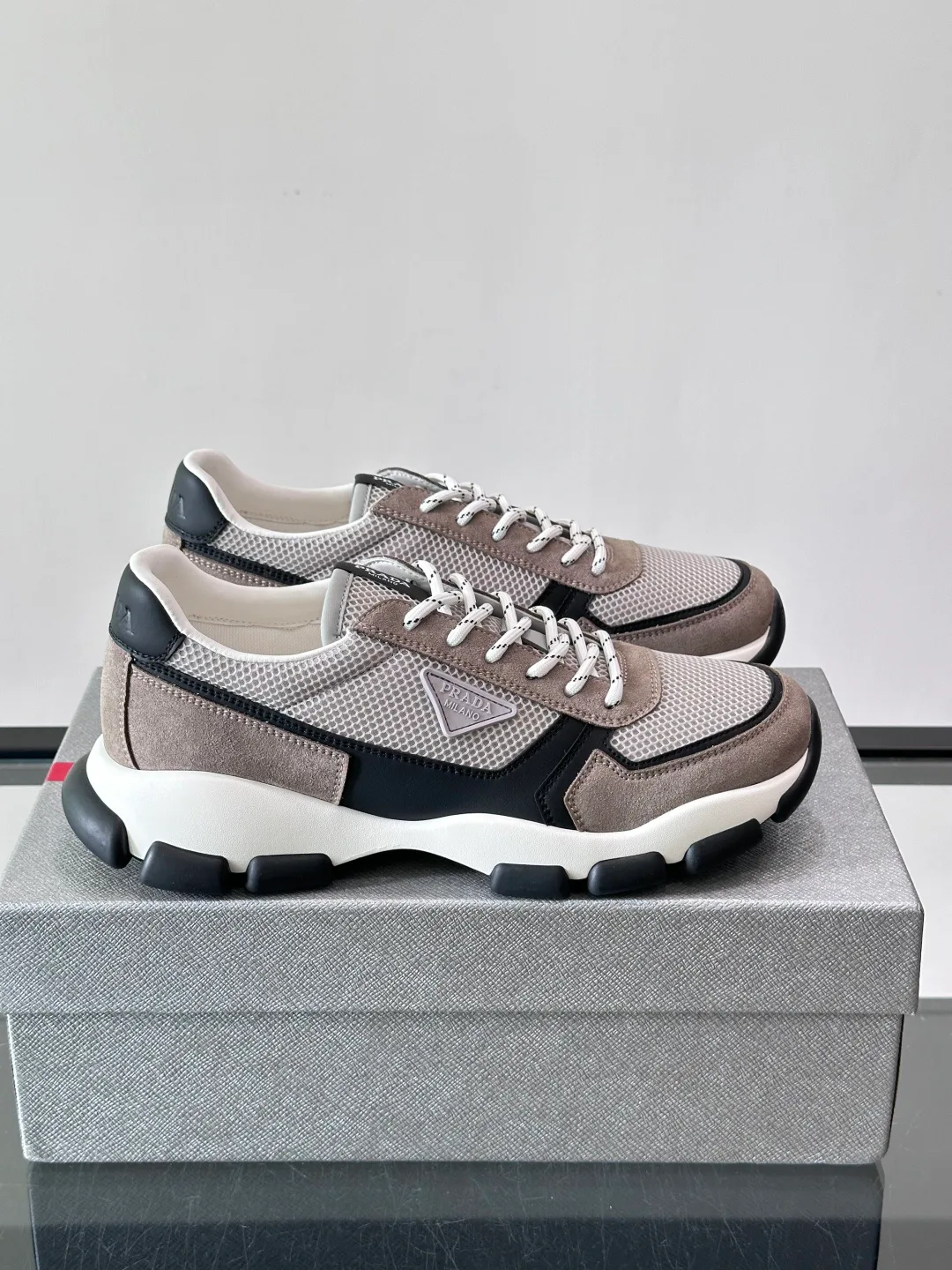 Men's Sneakers PRADA 18102777