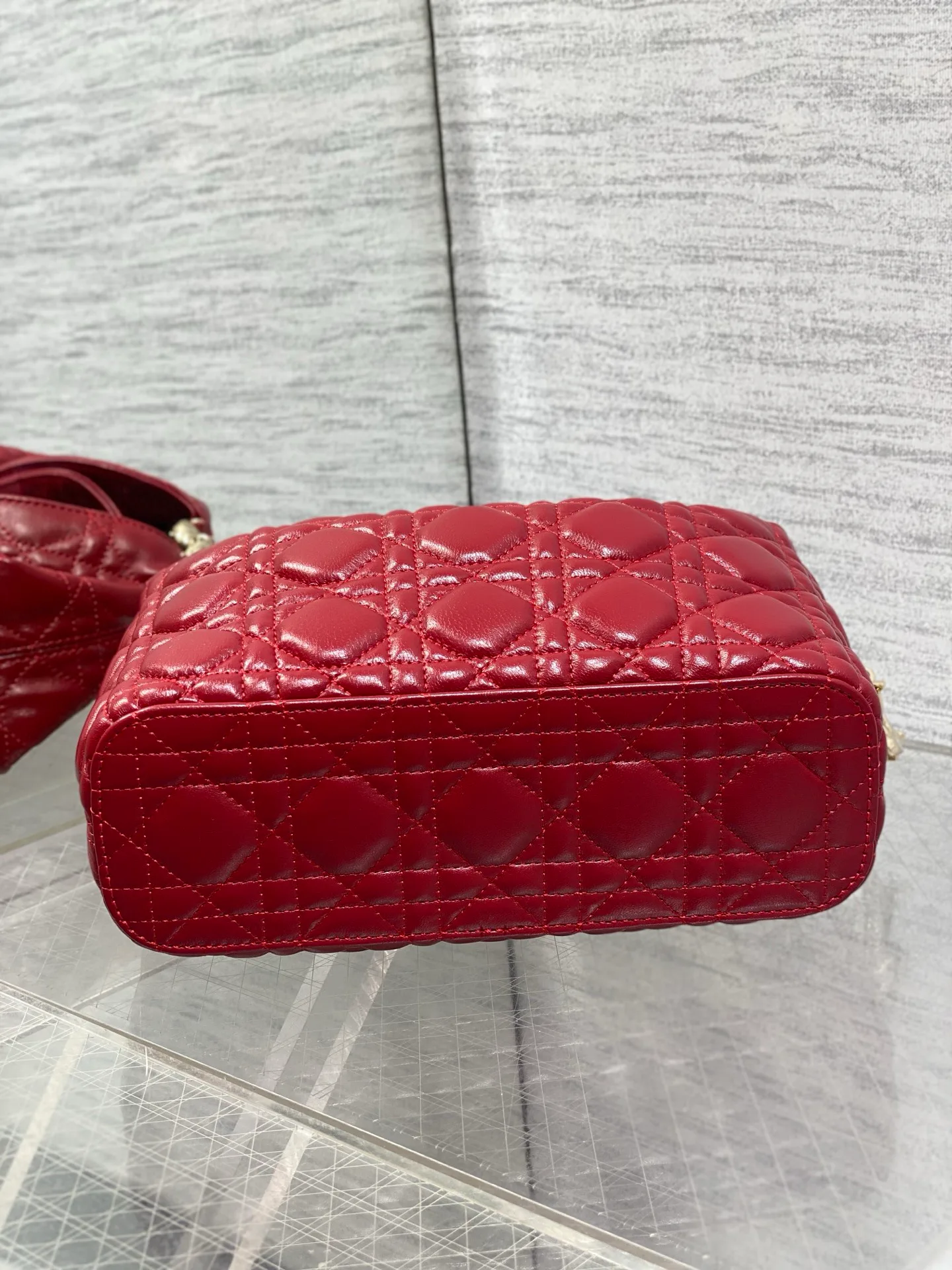 Women's Classic Handbags CHRISTIAN DIOR 18242106