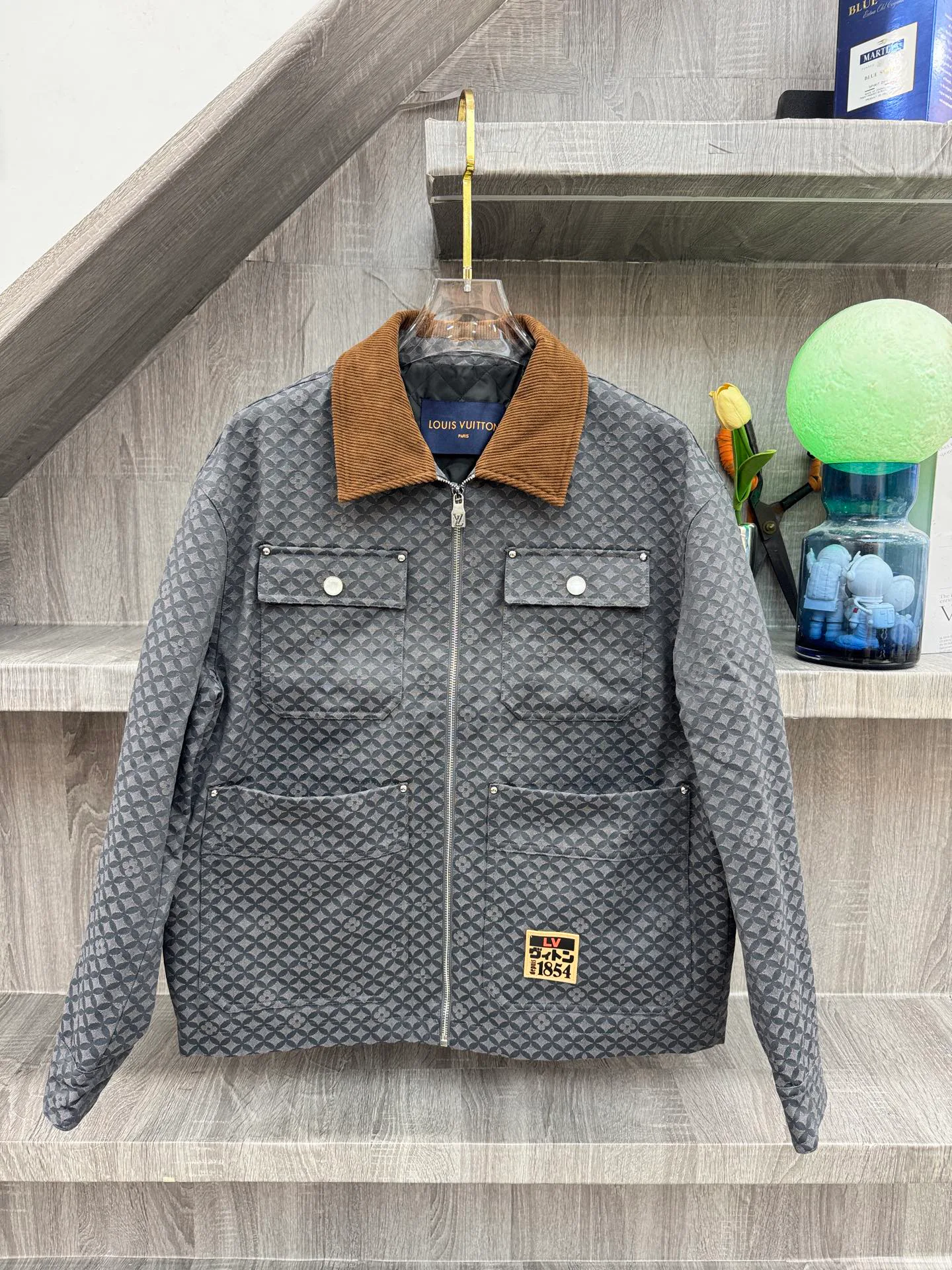 Men's Jackets And Down Jackets LOUIS VUITTON 18140184