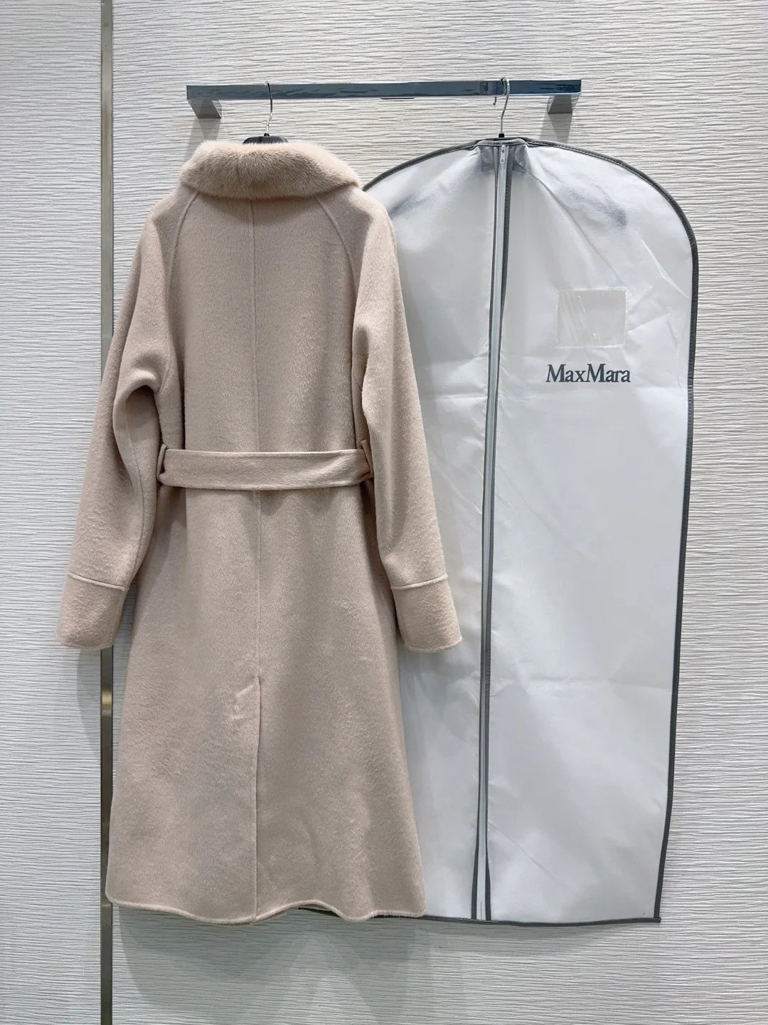 Women's Coats MAX MARA 18172476