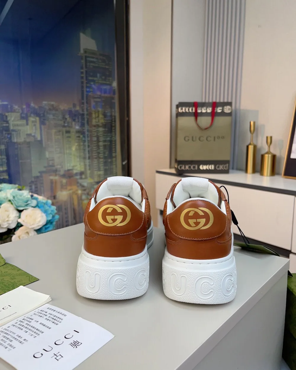 Women's Sneakers GUCCI 18369622