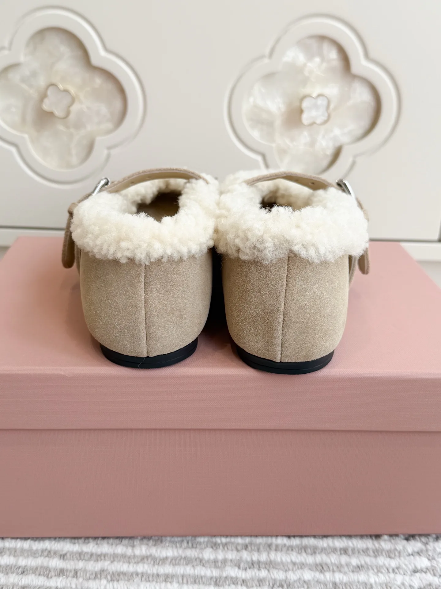 Women's Ballet Flats MIU MIU 18092840