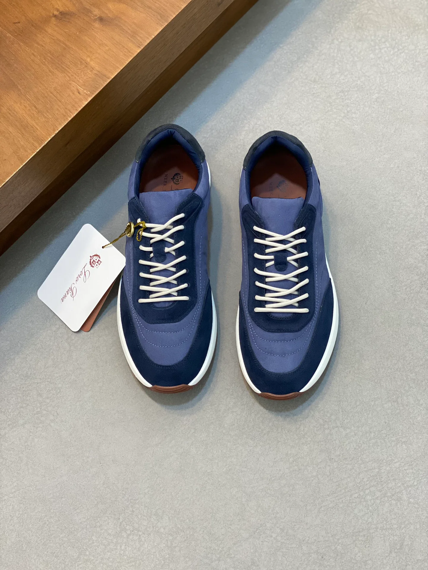 Men's Sneakers LORO PIANA 17942767