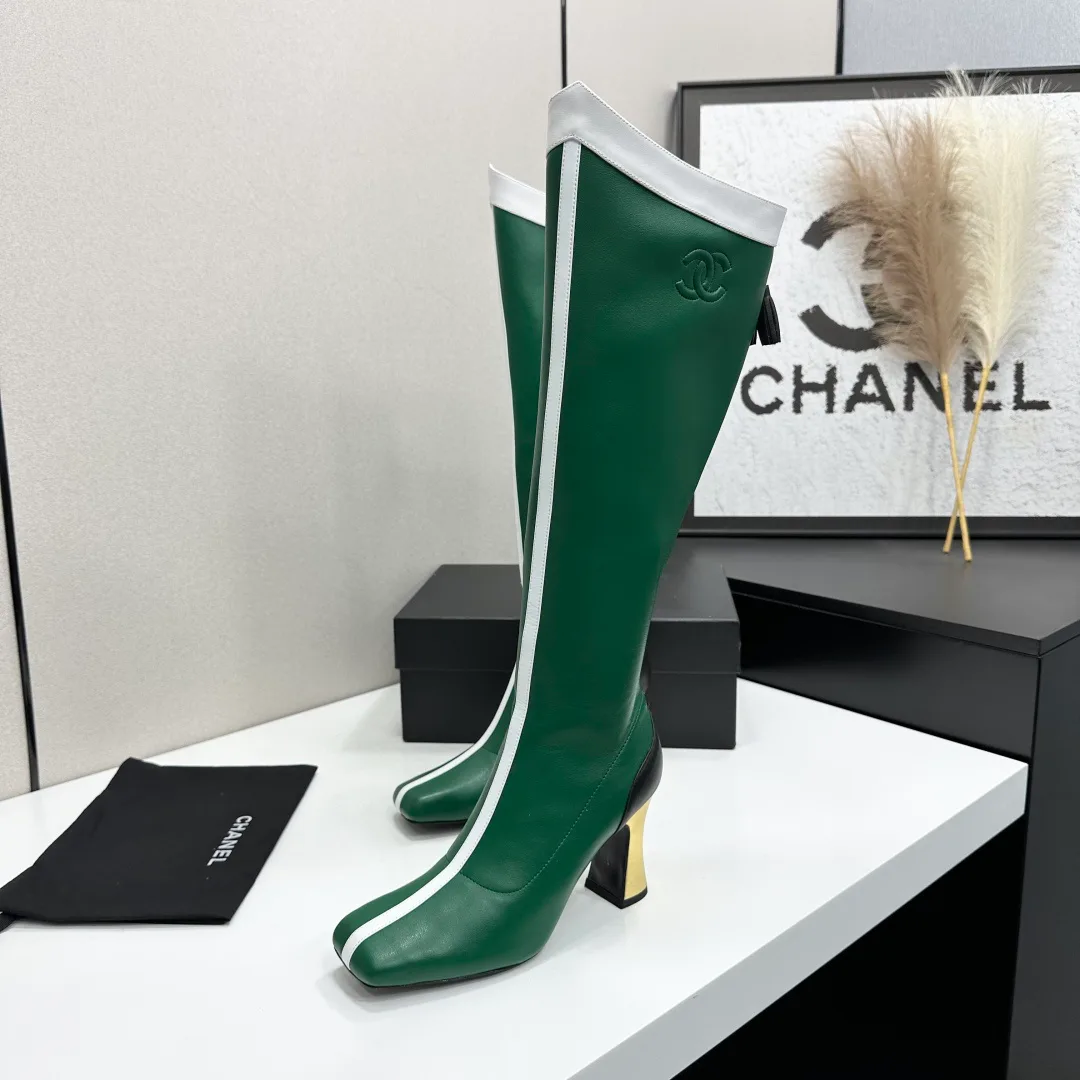 Women's Boots CHANEL 18366731