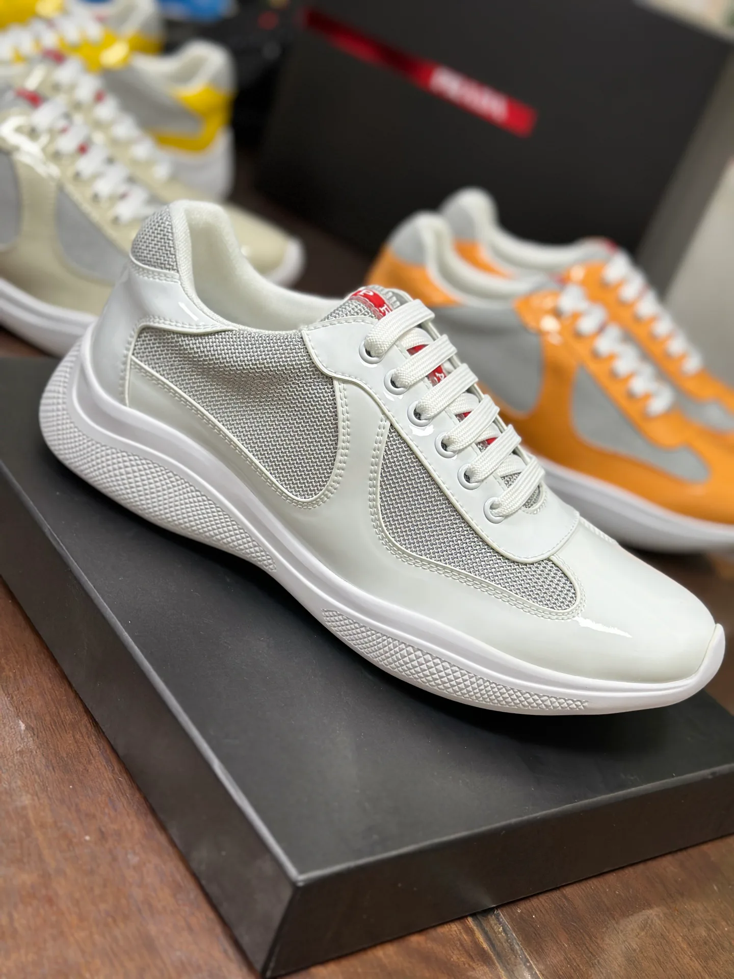 Women's Sneakers PRADA 18262251