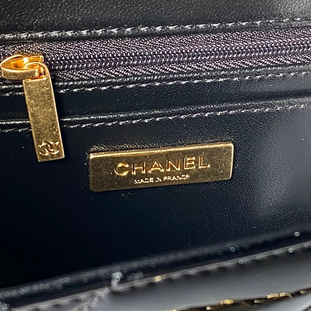 Women's Classic Handbags CHANEL 18207721