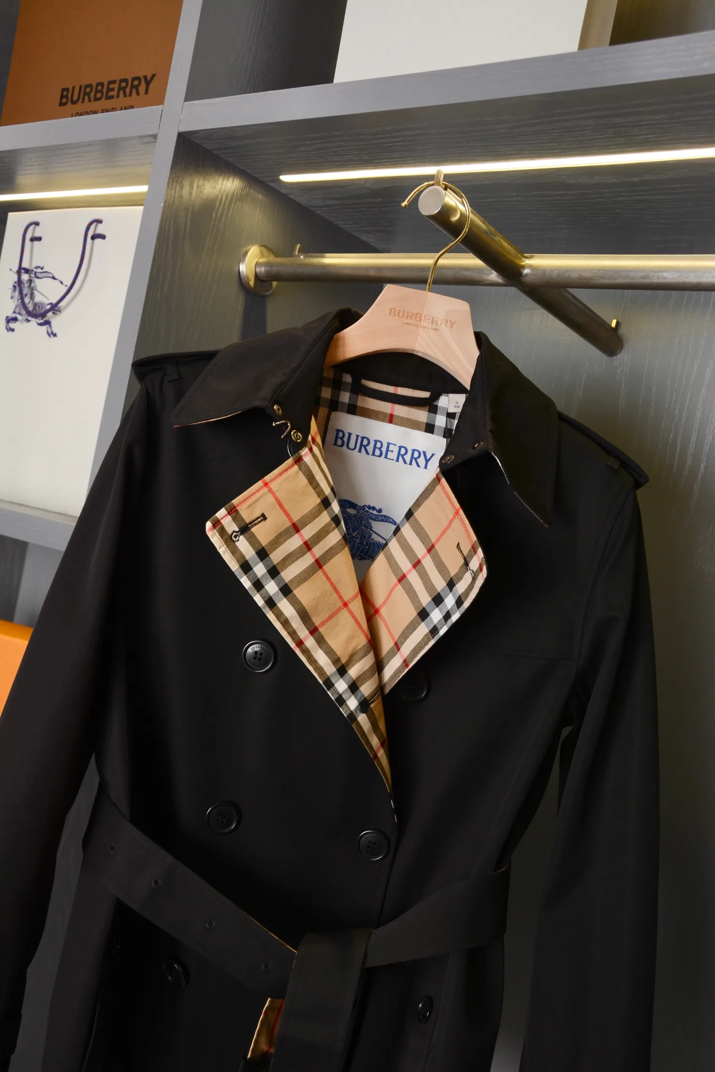 Women's Trench Coats BURBERRY 18512839