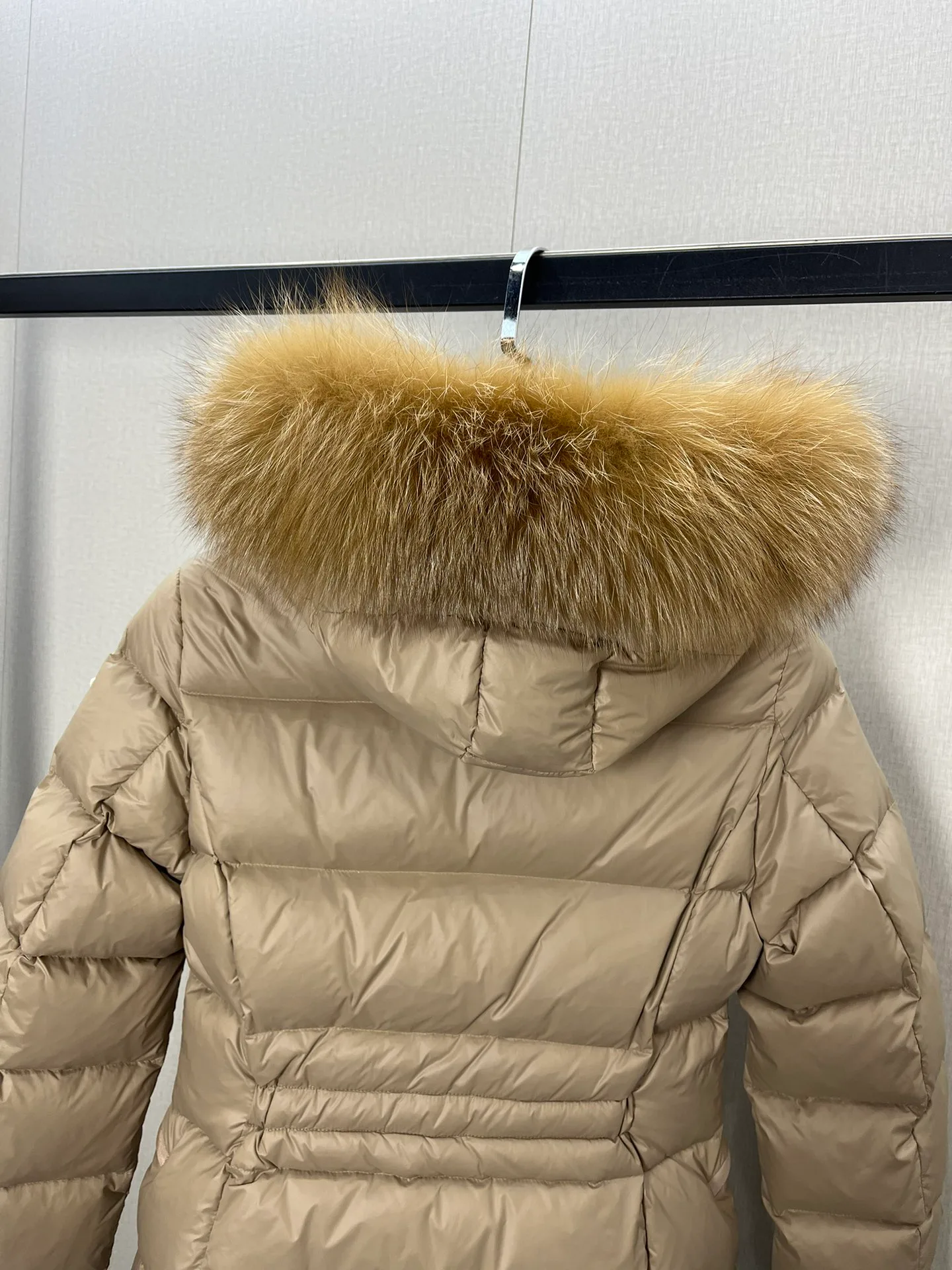 Women's Jackets And Down Jackets MONCLER 18130057