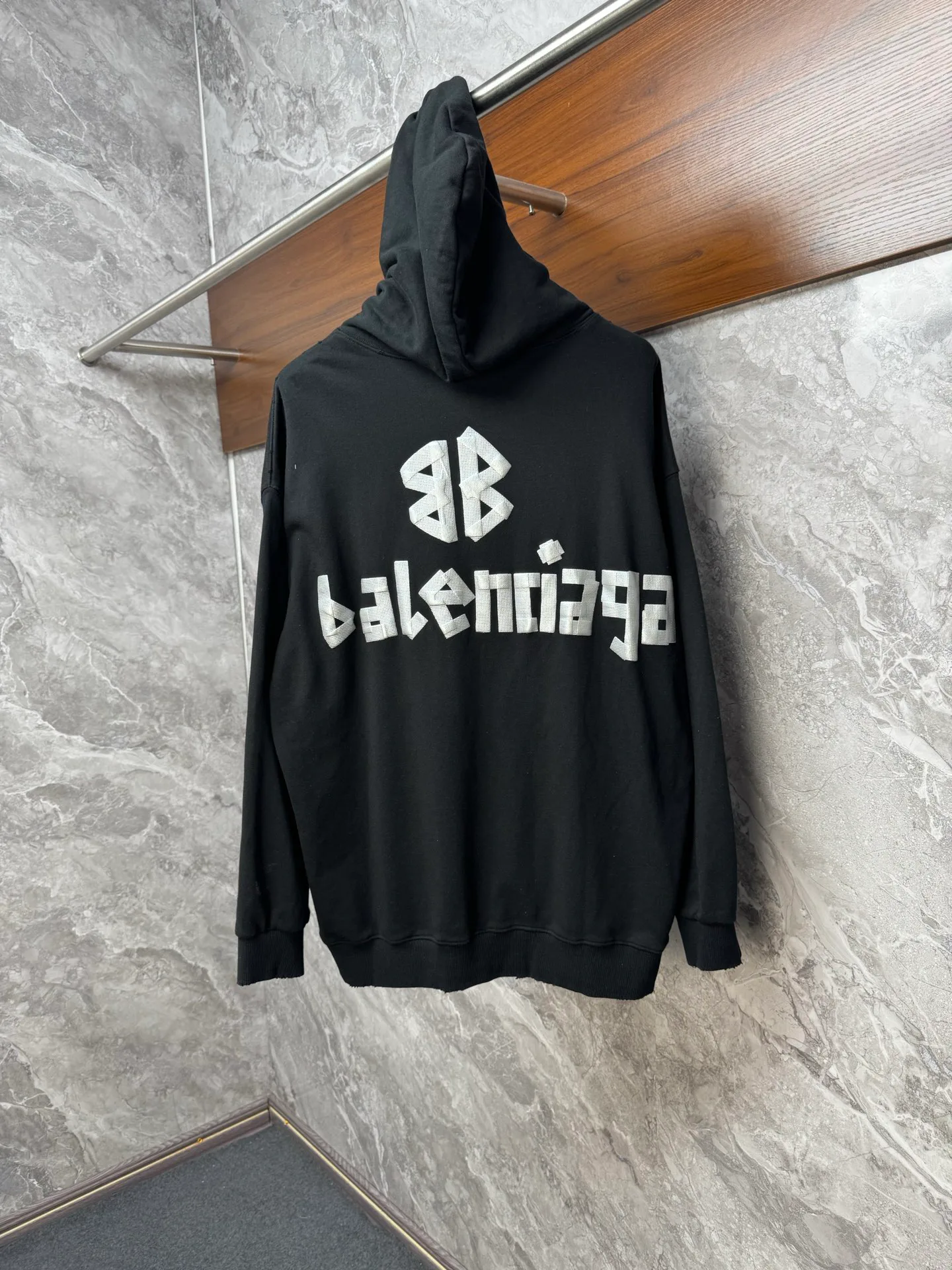 Women's Sweatshirts And Hoodies BALENCIAGA 18182349