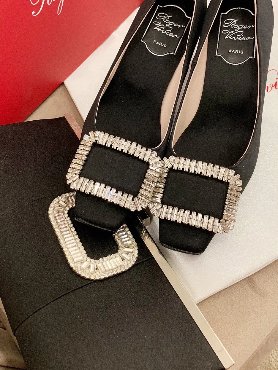 Women's Heels ROGER VIVIER 17550751