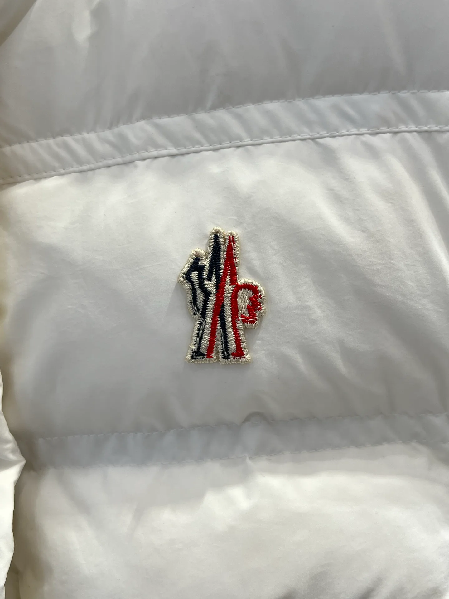 Women's Vests MONCLER 18346159