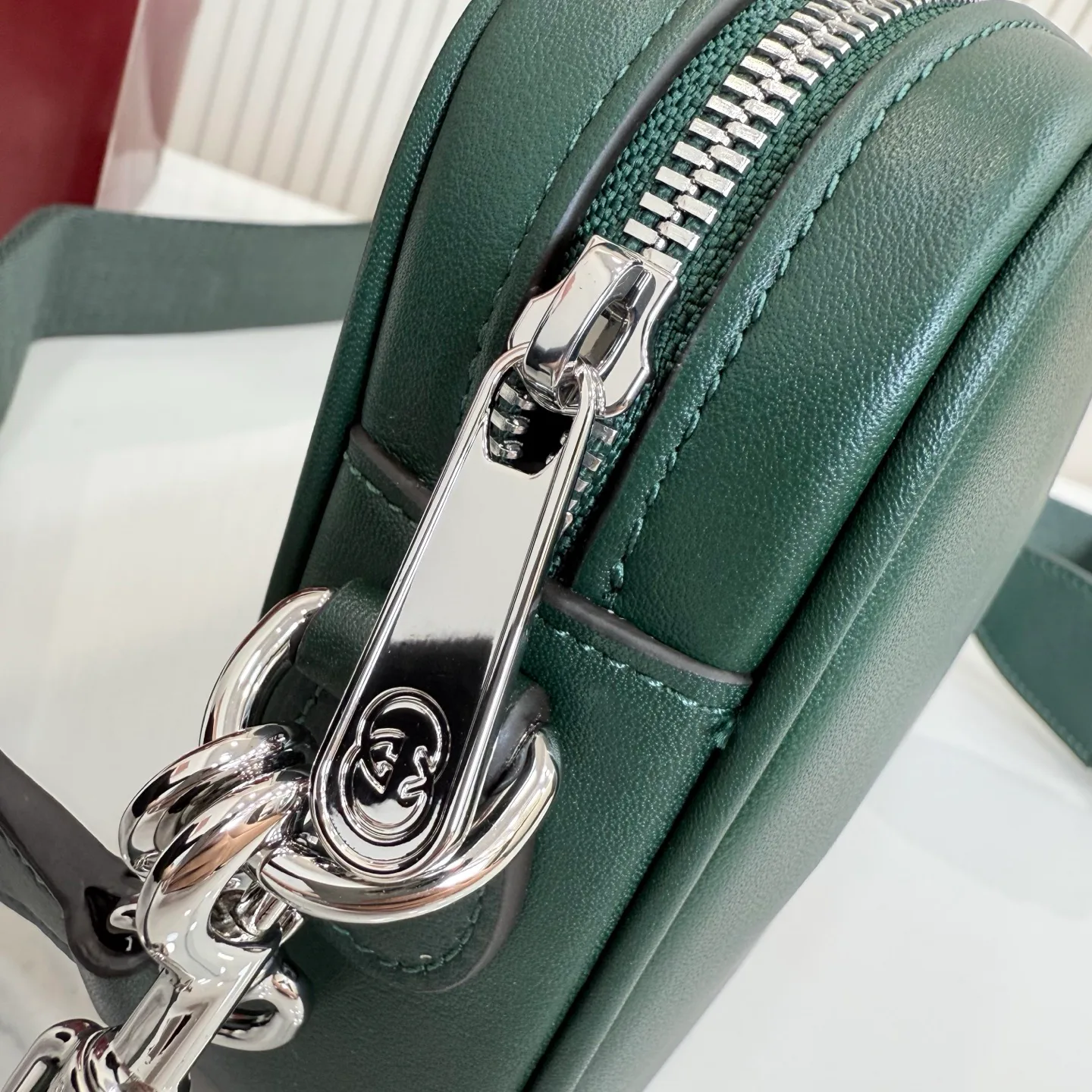 Women's Shoulder Bags GUCCI 17947858