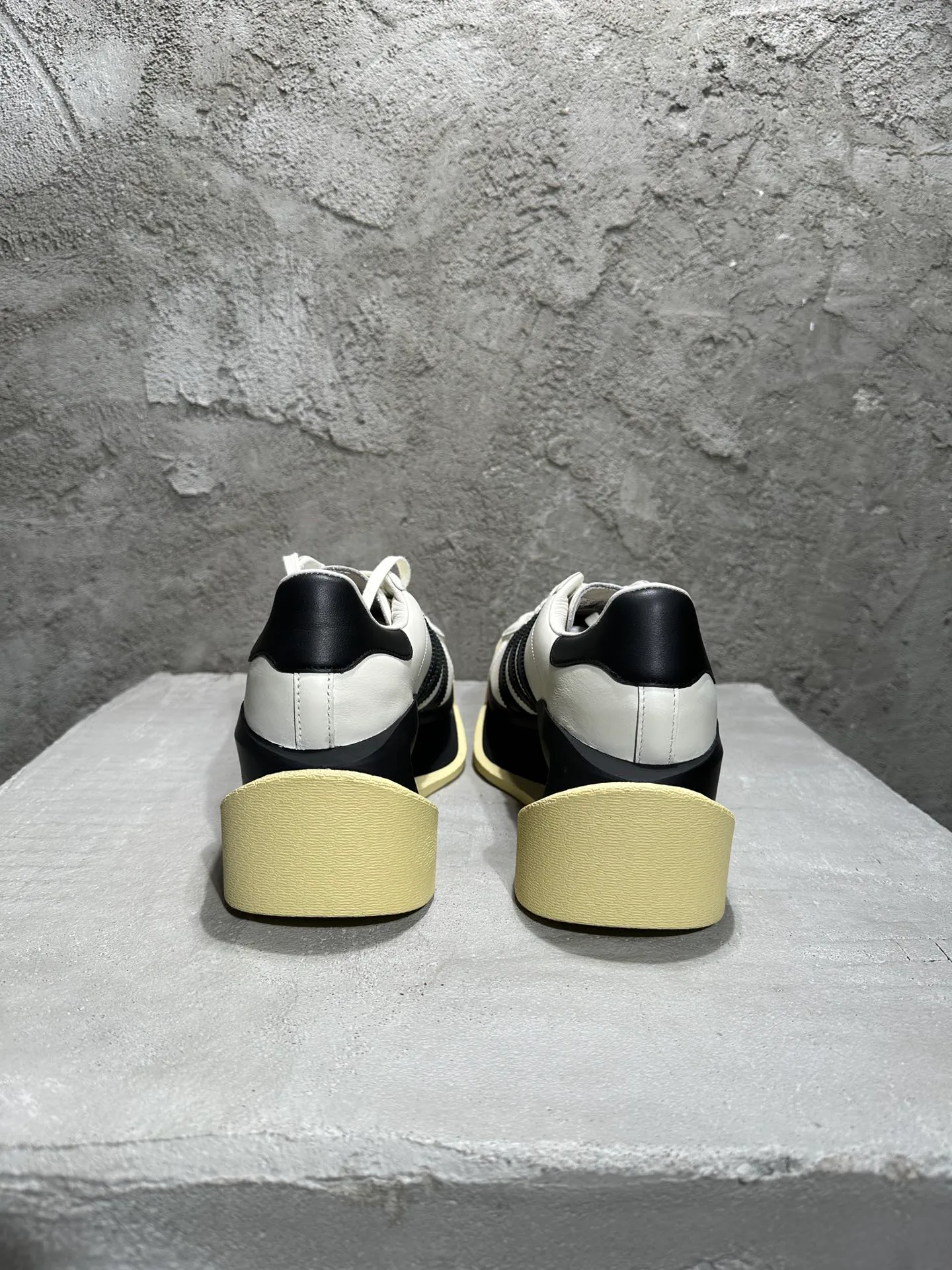 Men's Sneakers Y-3 18011943