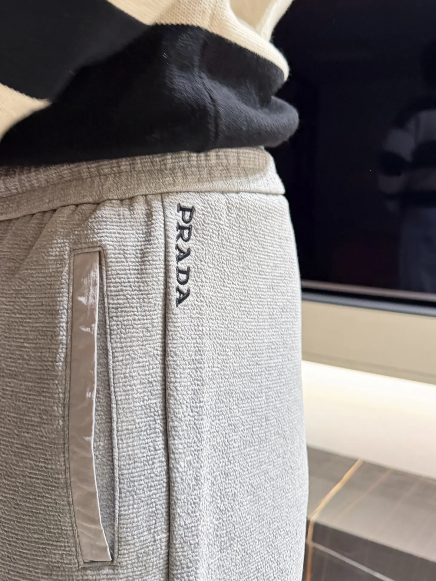 Men's Trousers PRADA 18499695