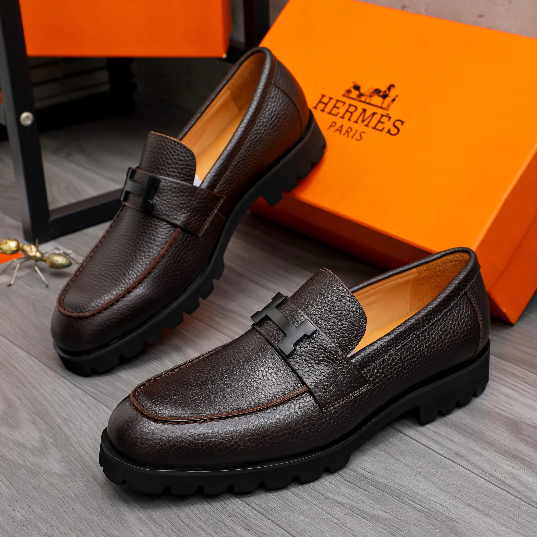 Men's Loafers And Dress Shoes HERMES 17801750