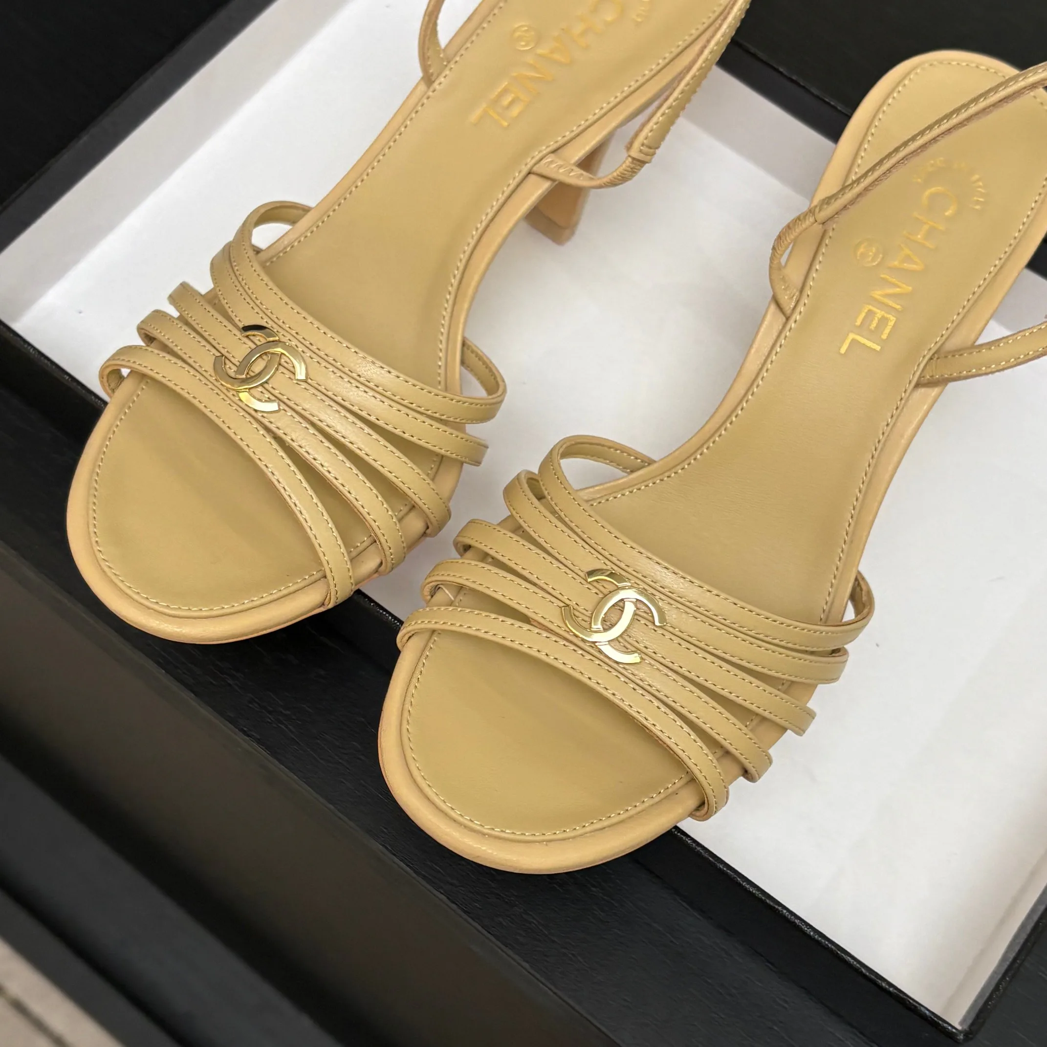 Women's Open-Toe Sandals CHANEL 16932184