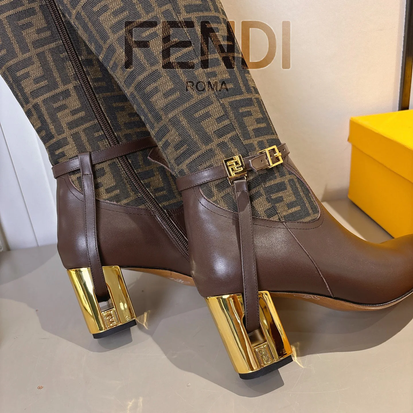 Women's Boots FENDI 18247882