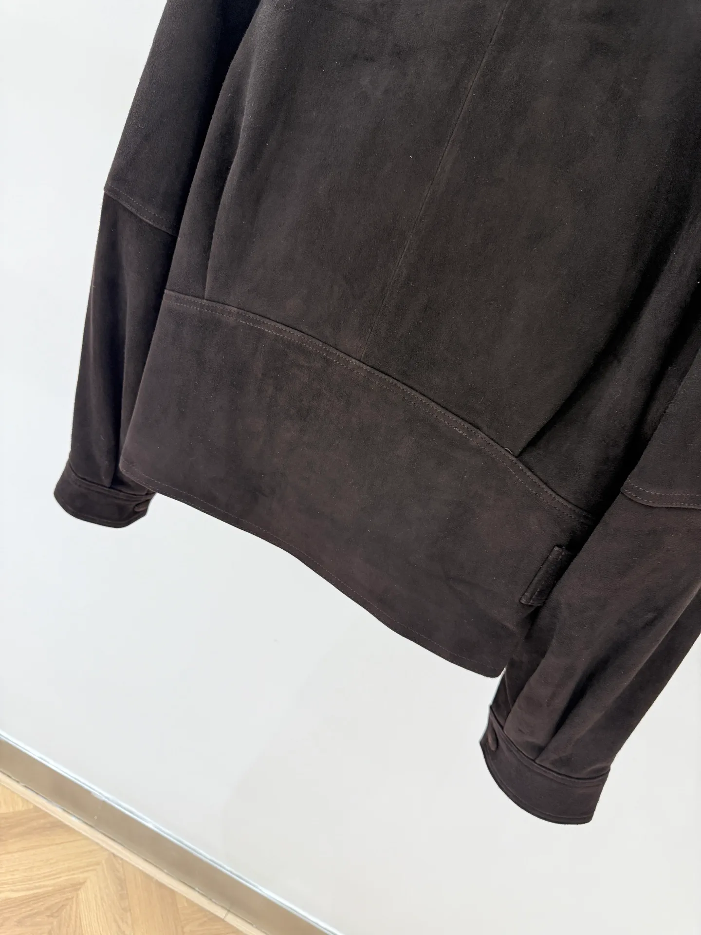 Women's Leather Jackets And Sheepskin Coats THE ROW 18082424