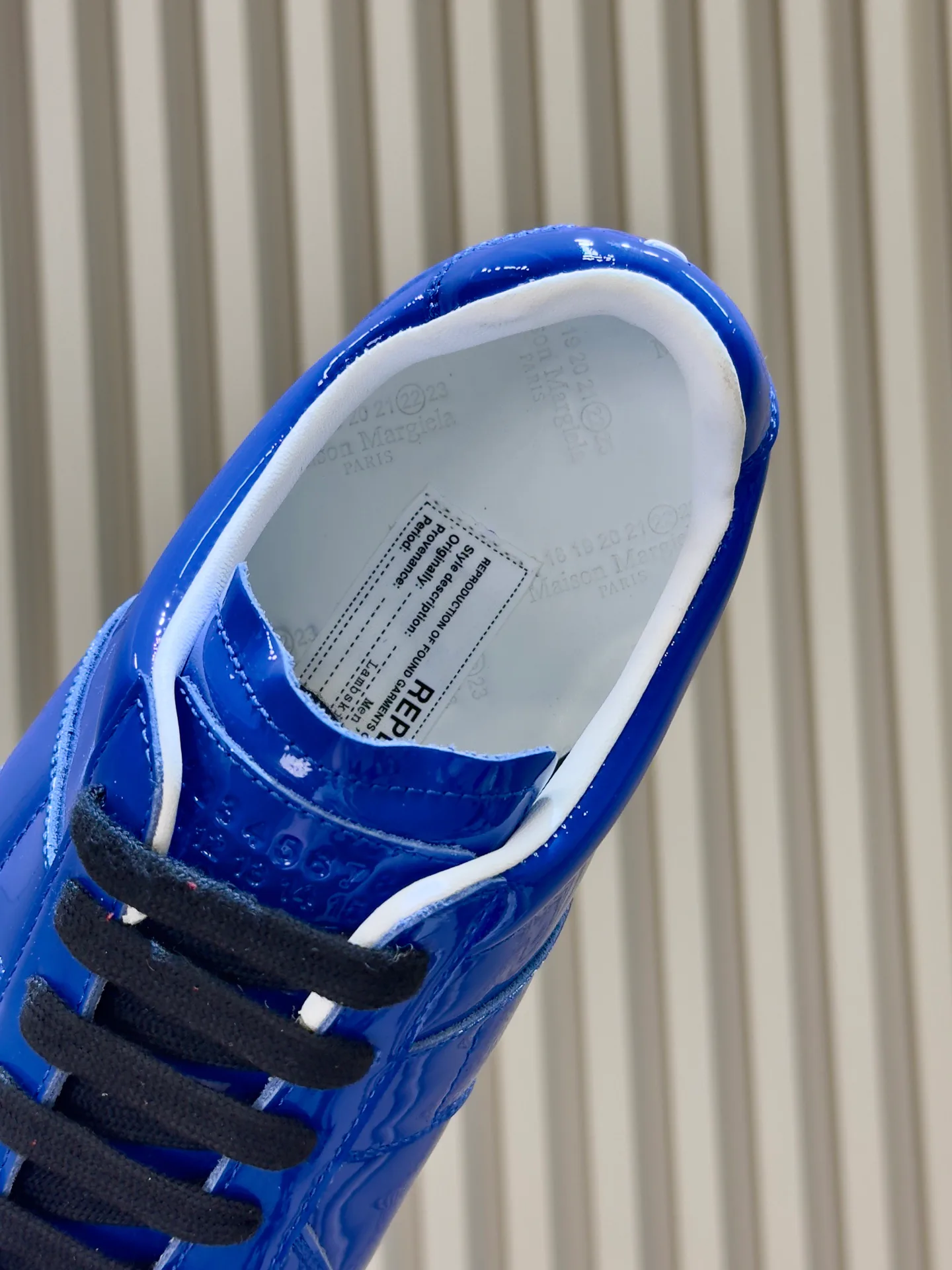 Women's Sneakers MAISON MARGIELA 18073438