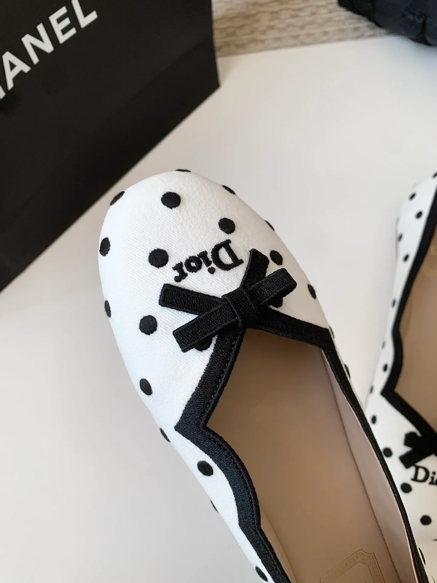 Women's Ballet Flats CHRISTIAN DIOR 18167741