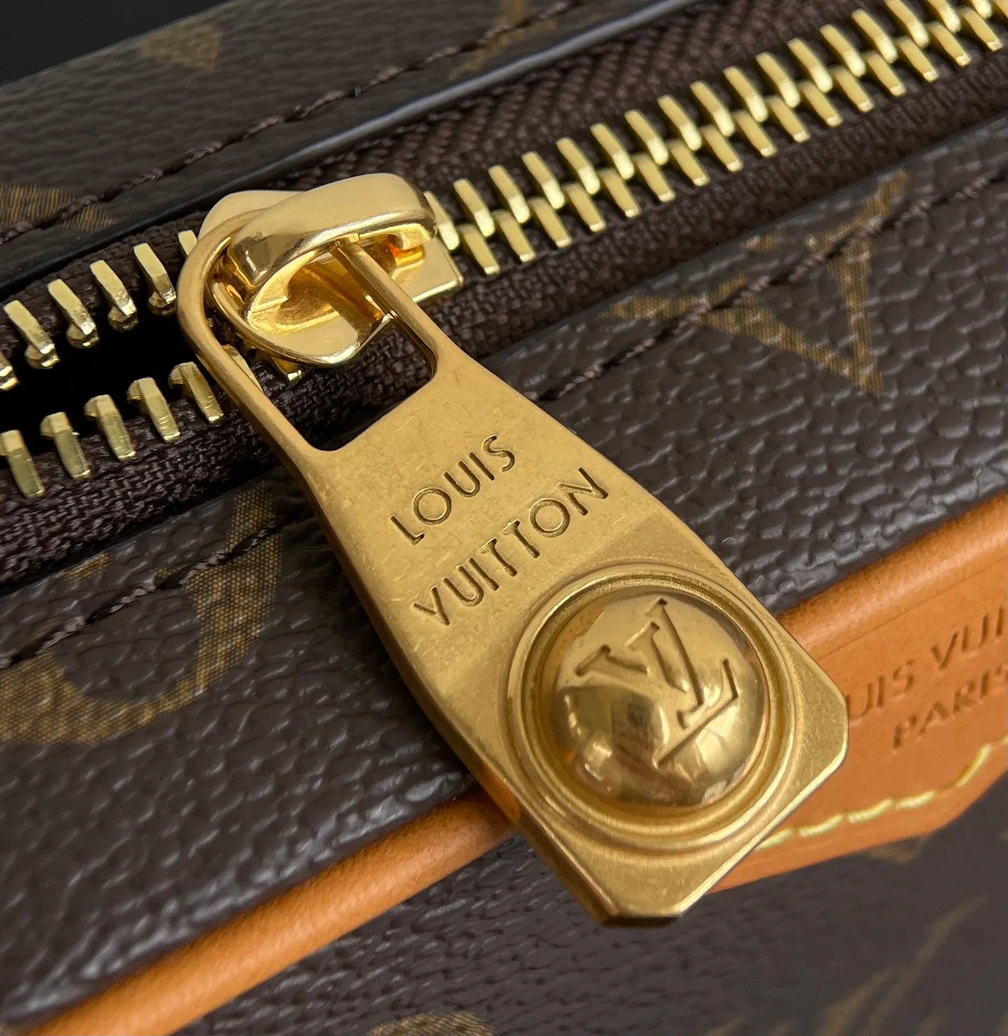 Women's Classic Handbags LOUIS VUITTON 18376393