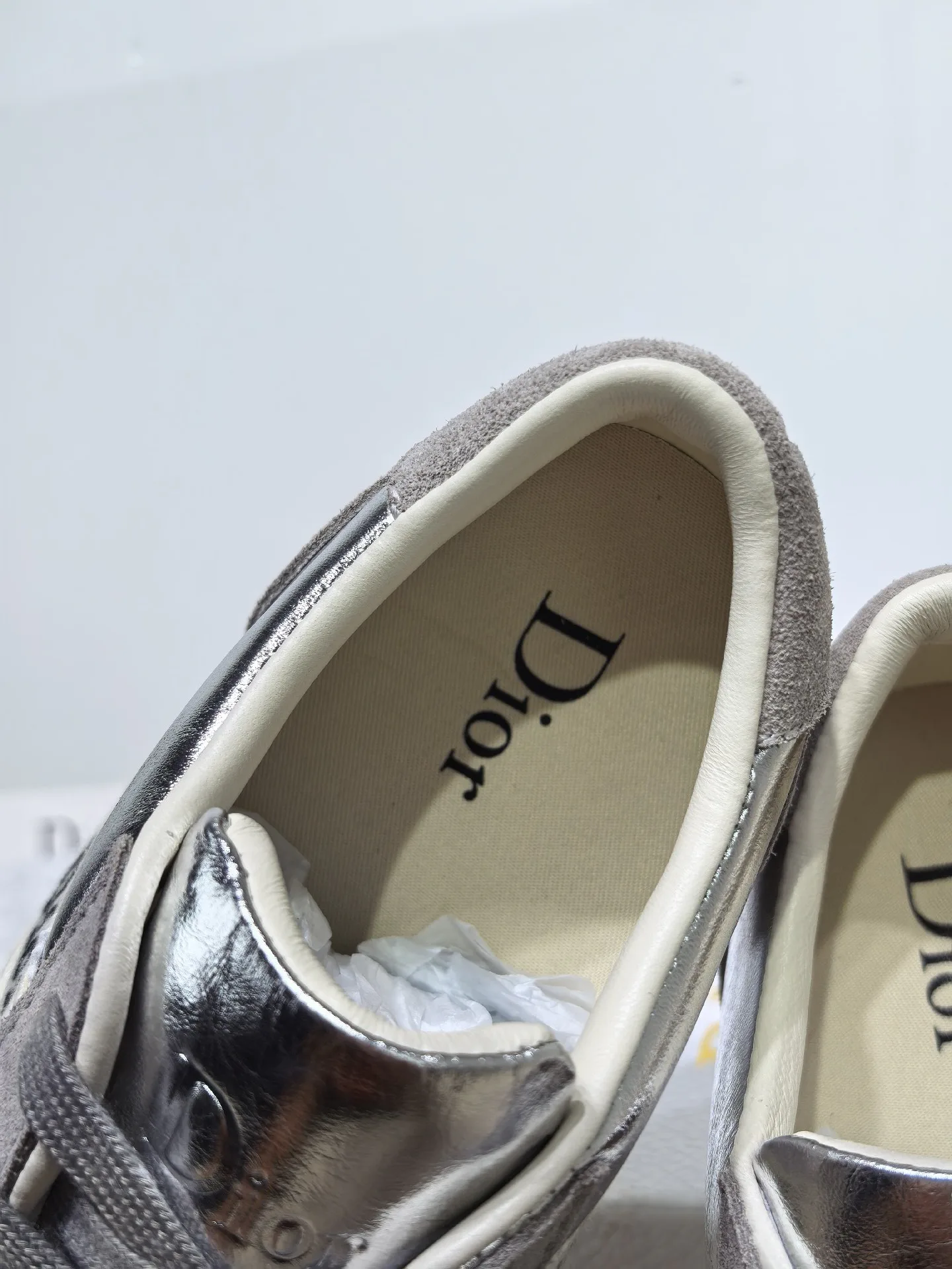 Women's Sneakers CHRISTIAN DIOR 17805347