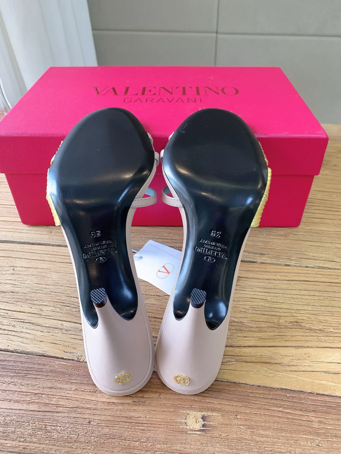 Women's Heels VALENTINO 16942002