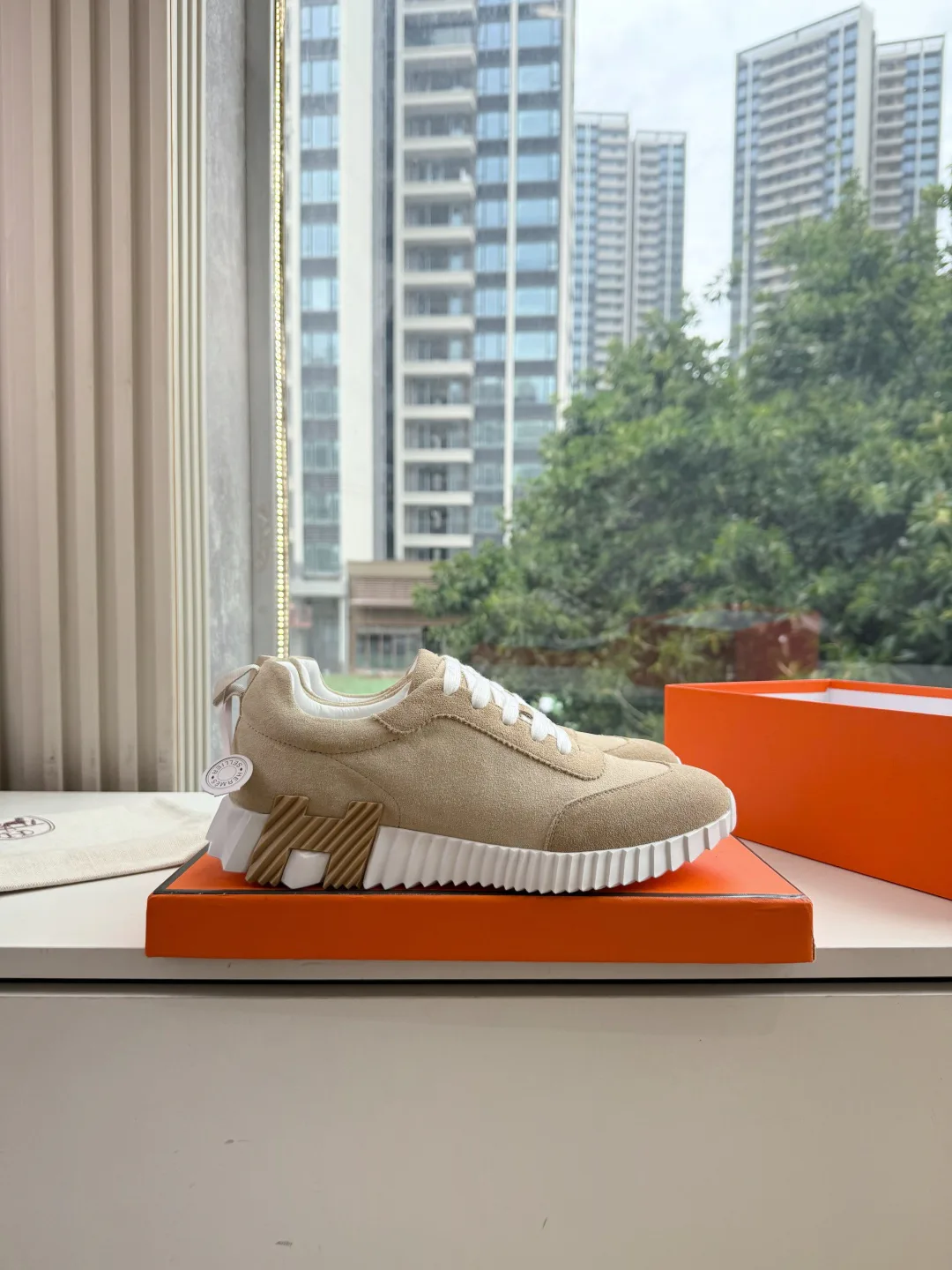 Men's Sneakers HERMES 18053486