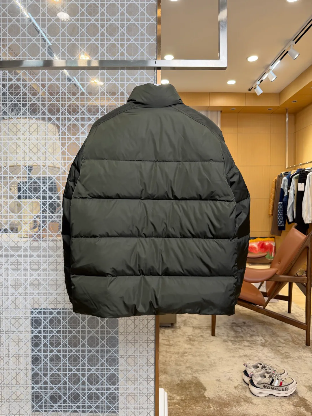 Men's Jackets And Down Jackets MONCLER 18359608