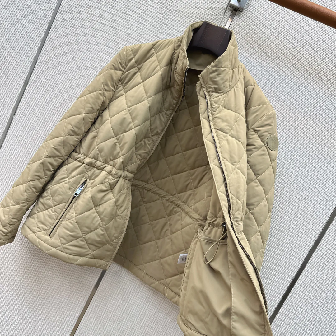 Women's Jackets And Down Jackets BURBERRY 18398271