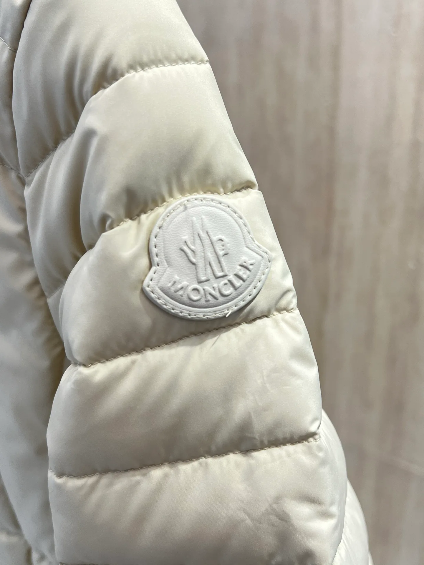 Men's Jackets And Down Jackets MONCLER 18434547