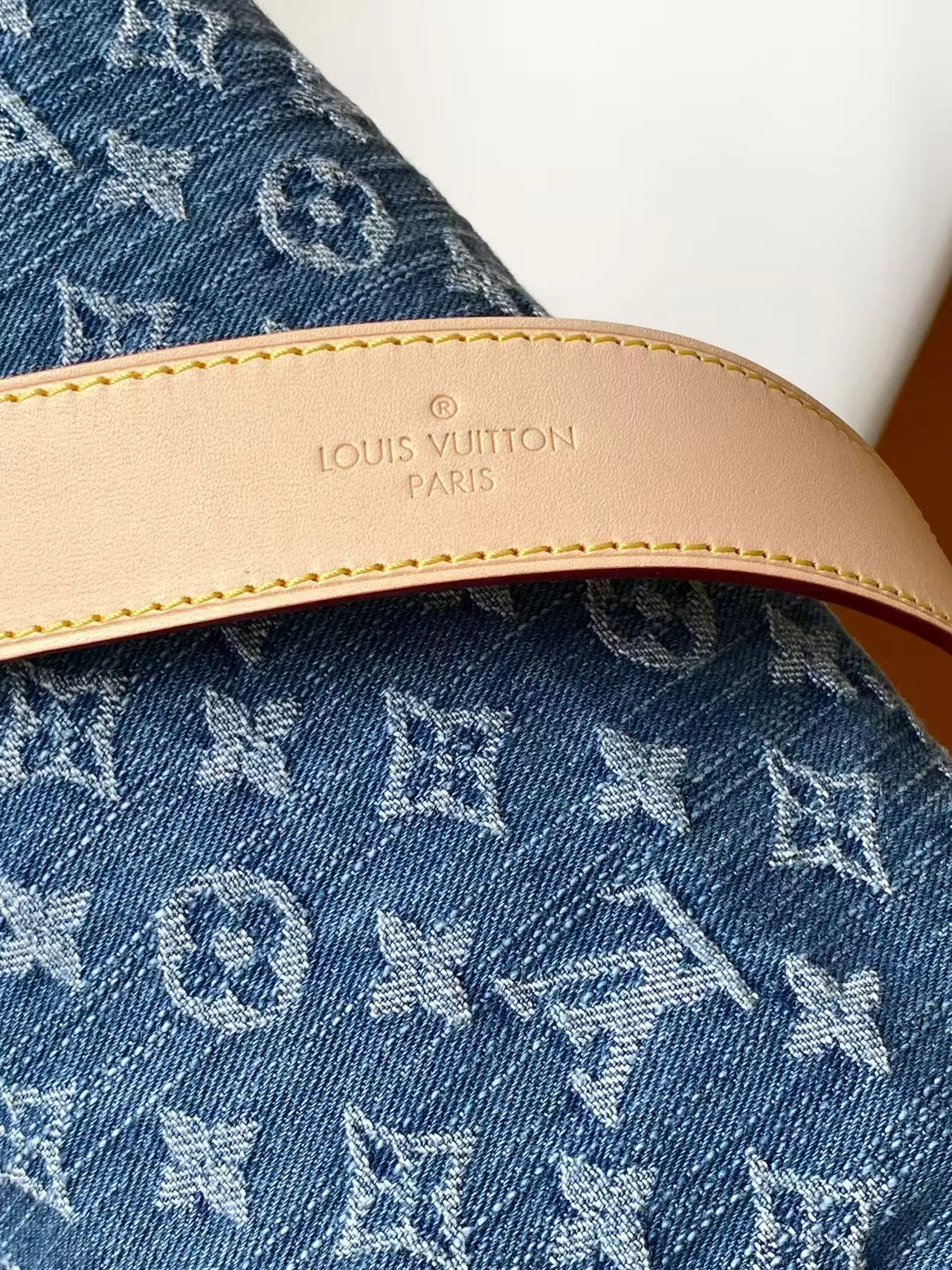 Women's Classic Handbags LOUIS VUITTON 17806365