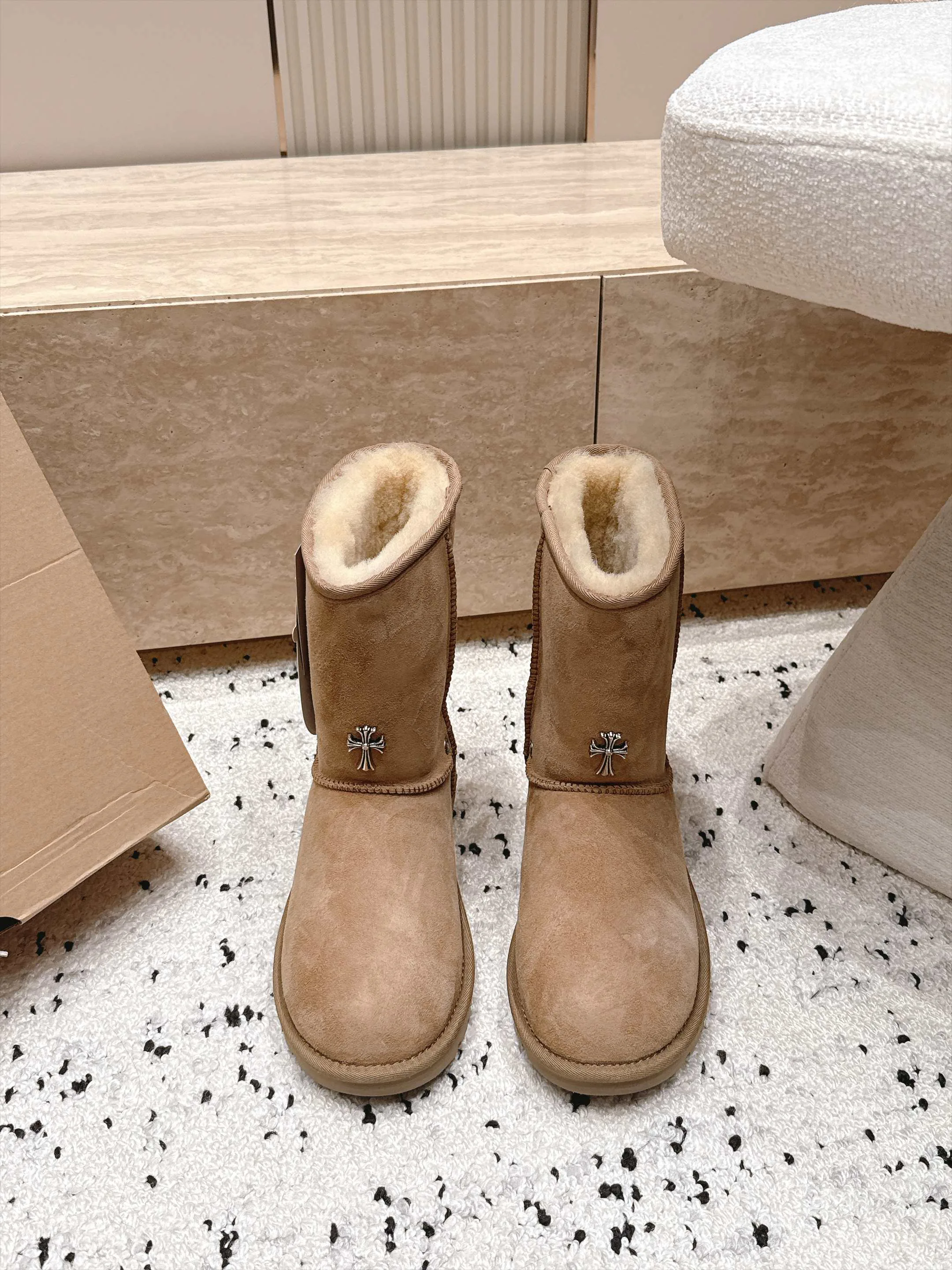 Women's Ugg Boots UGG 18436512