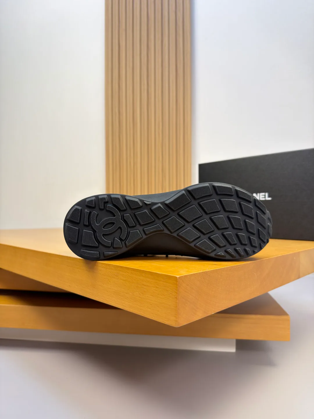 Men's Sneakers CHANEL 16874089